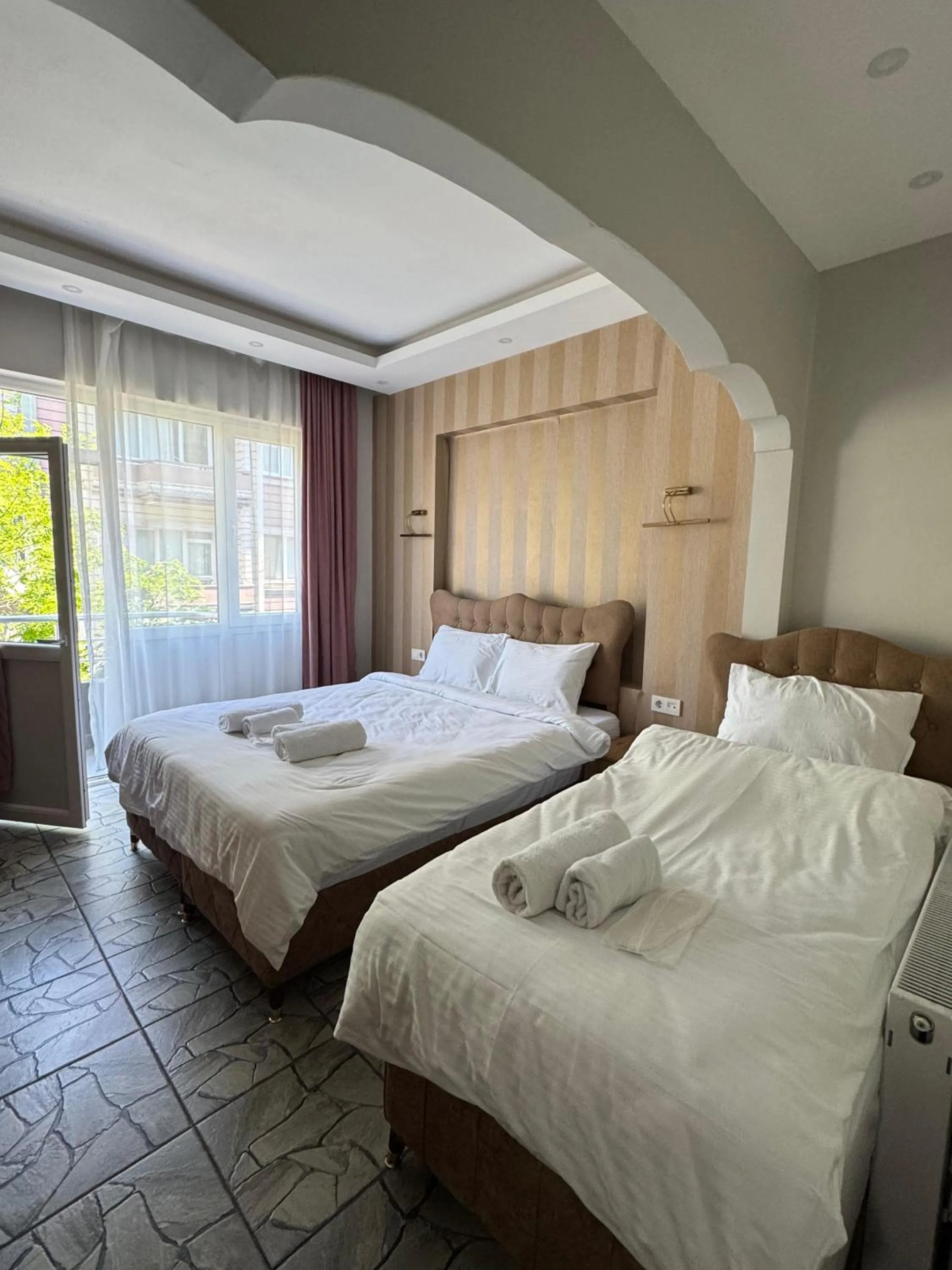 Bed in beyzade apart hotel