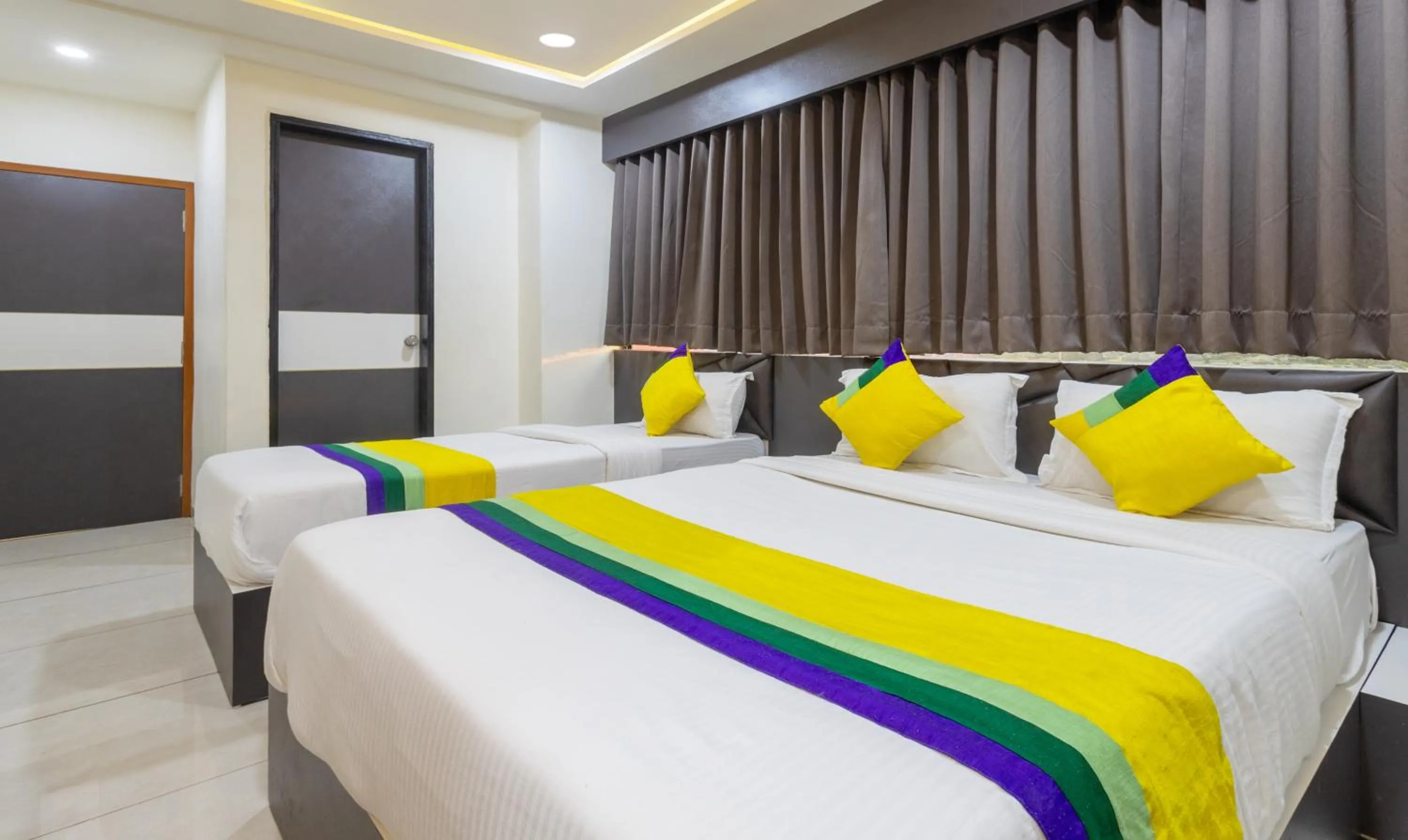 Bedroom, Bed in Itsy Hotels Signature, Nehru Nagar