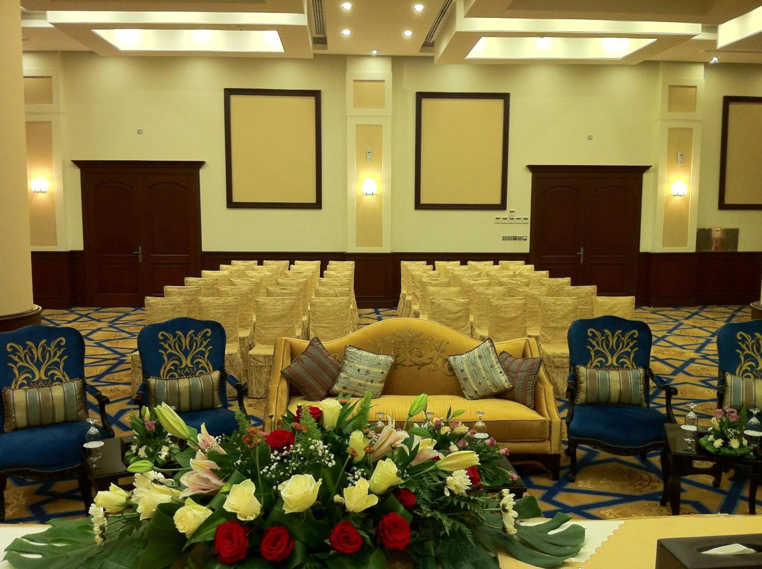 Business facilities in Holiday Jazan Hotel