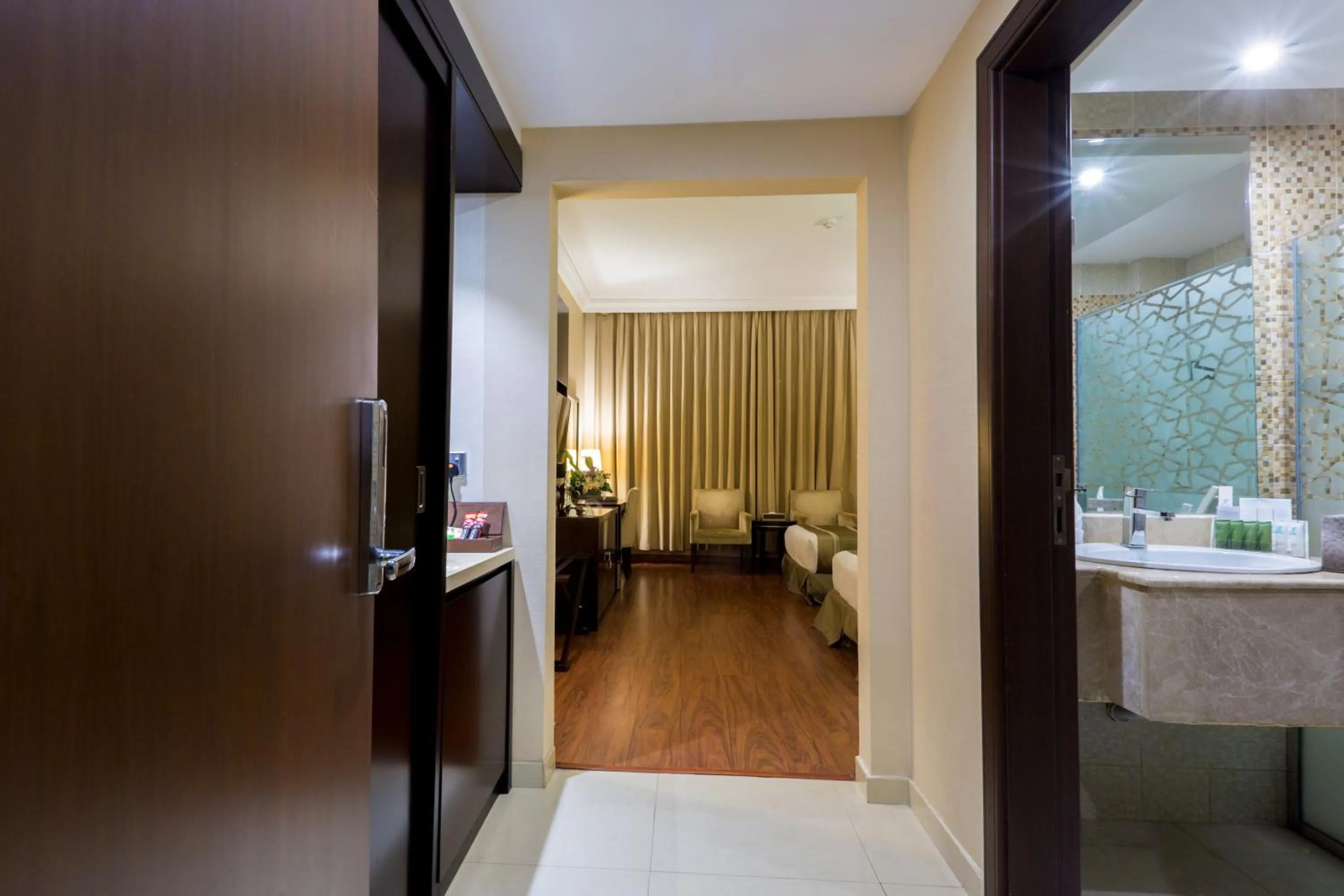 Photo of the whole room, Bed in Holiday Jazan Hotel