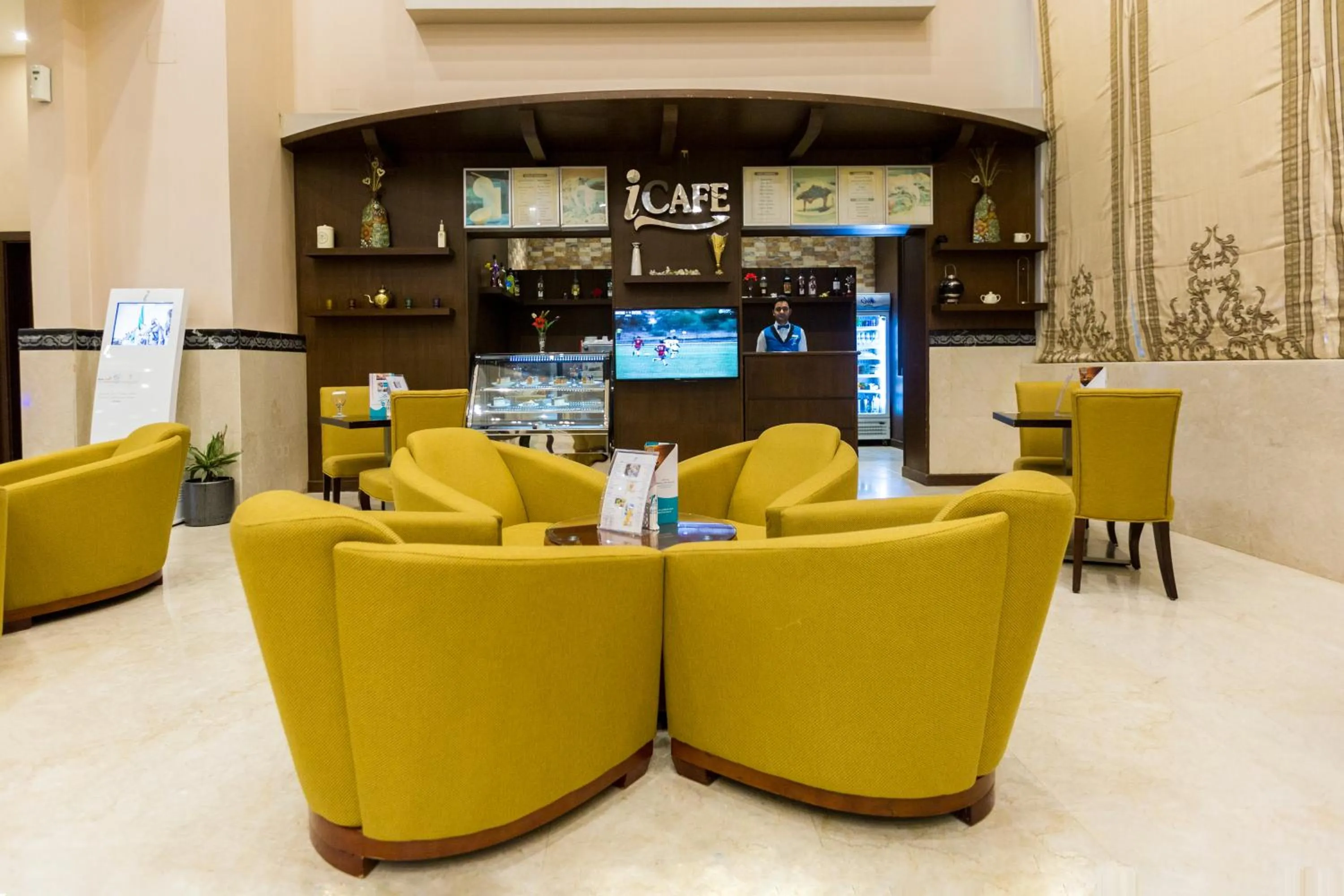 Lounge or bar in Holiday Jazan Hotel