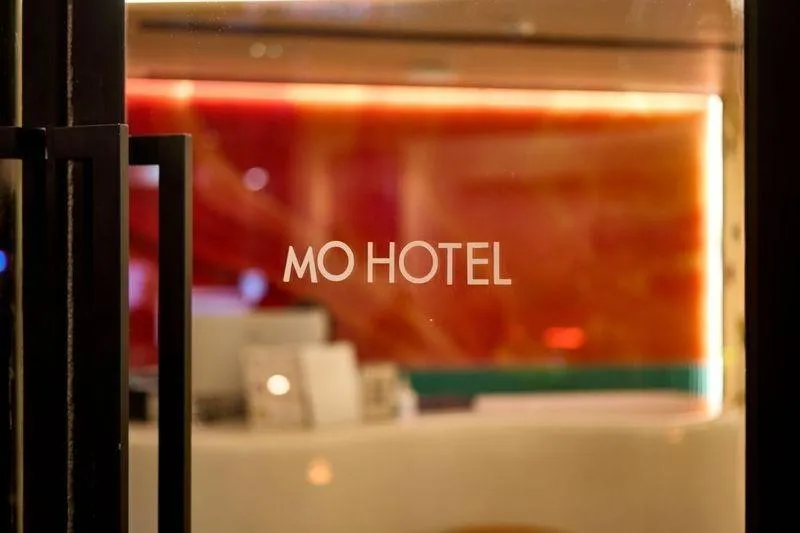 Restaurant/places to eat in MO Hotel Bangkok