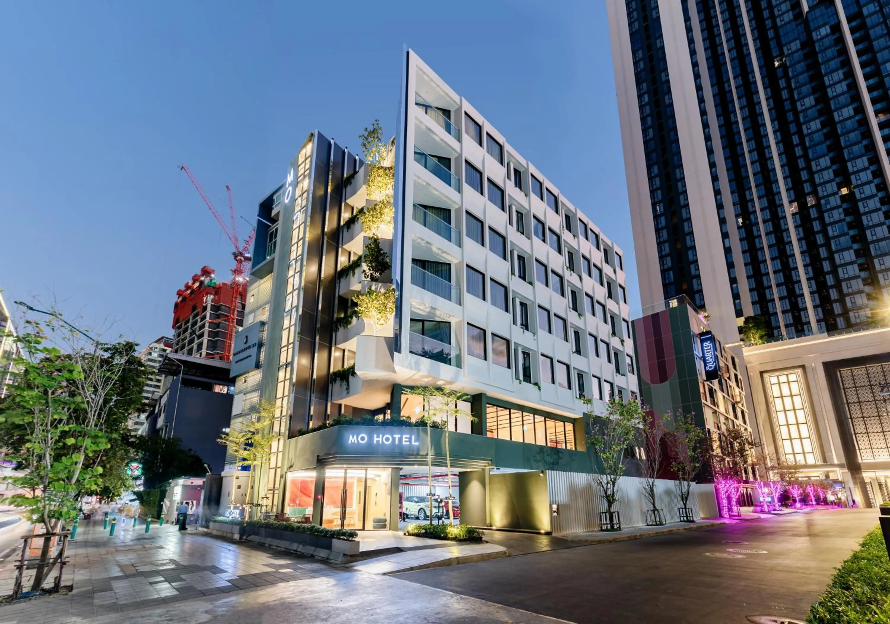 Property building in MO Hotel Bangkok