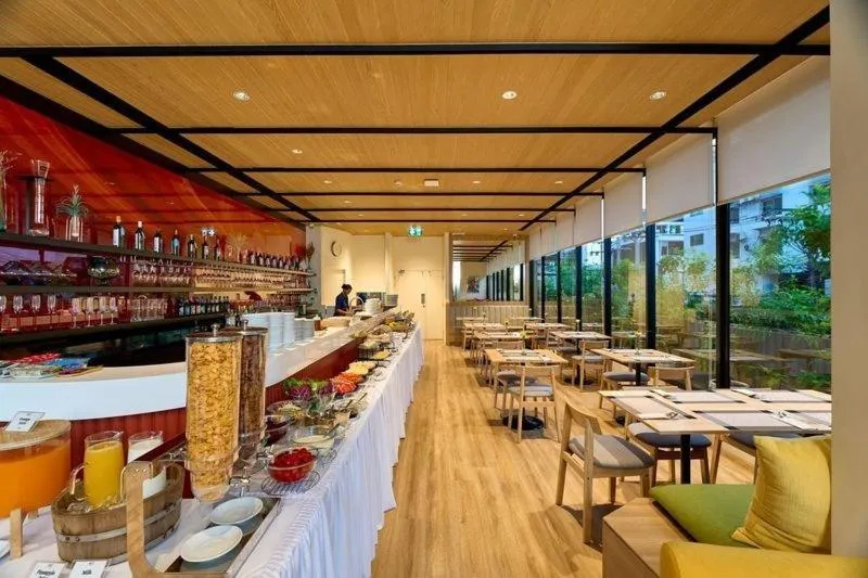 Breakfast in MO Hotel Bangkok