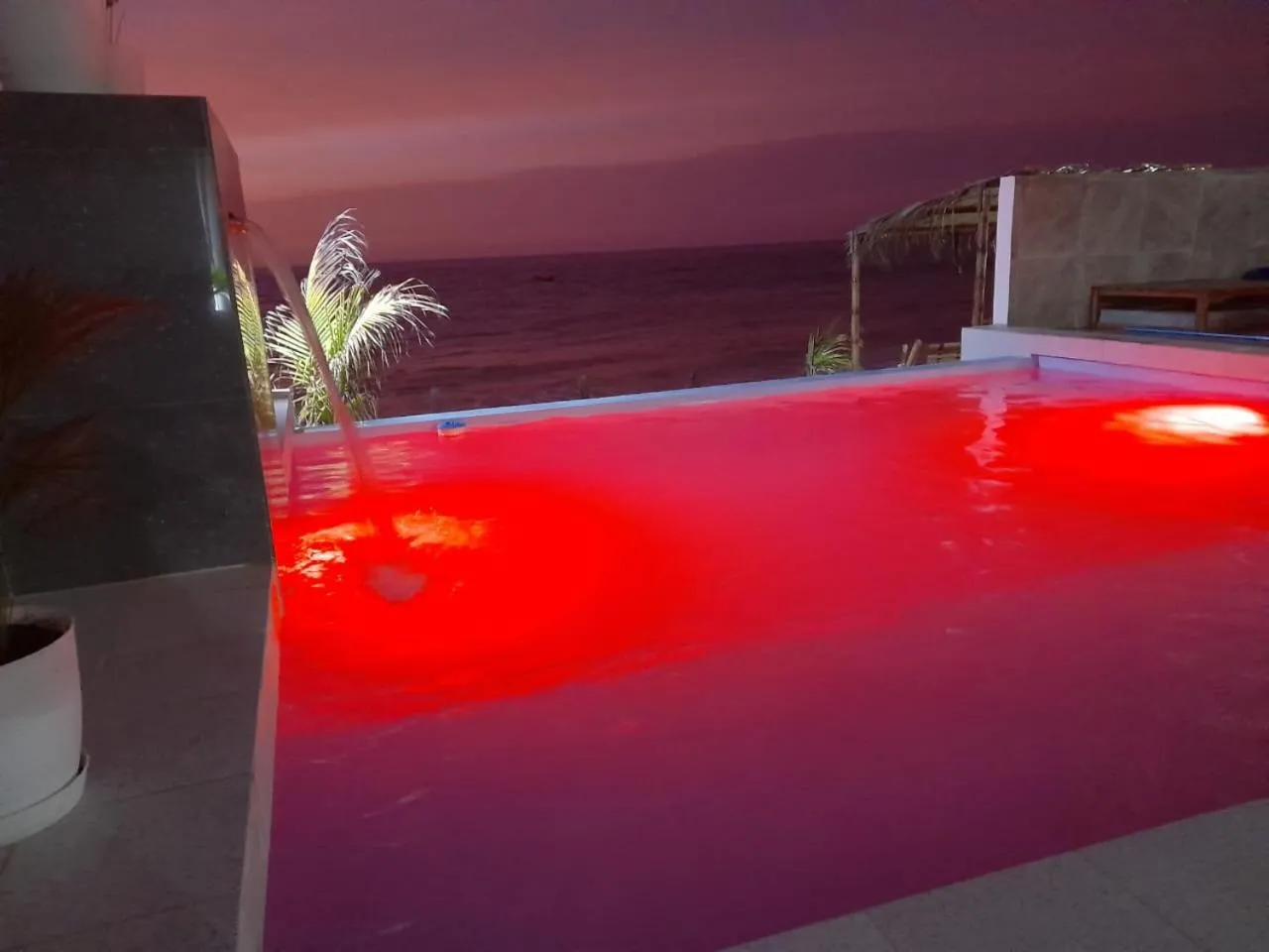 Night in Las Fragatas Casa Hotel