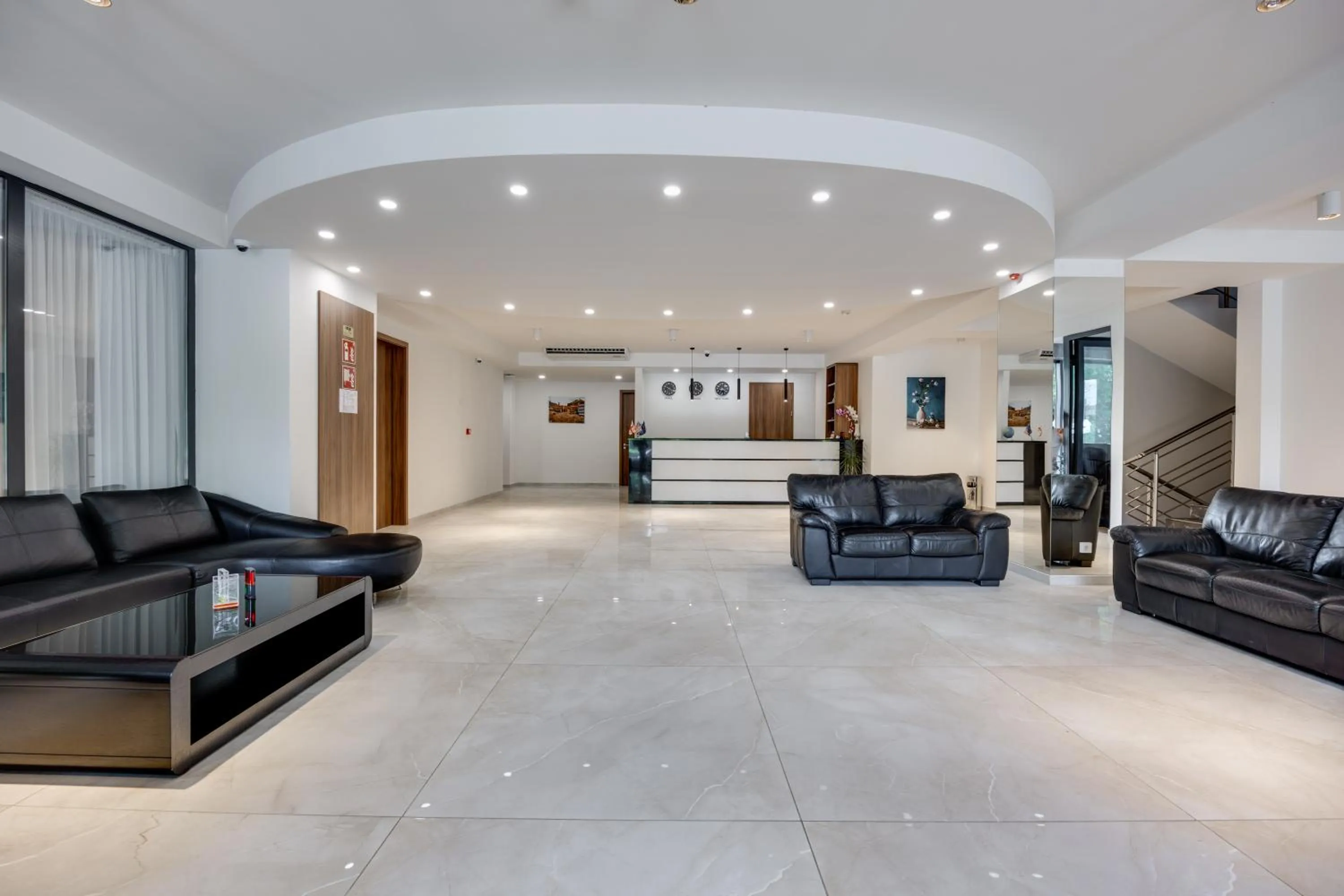 Lobby or reception in HOTEL WEST TBILISI