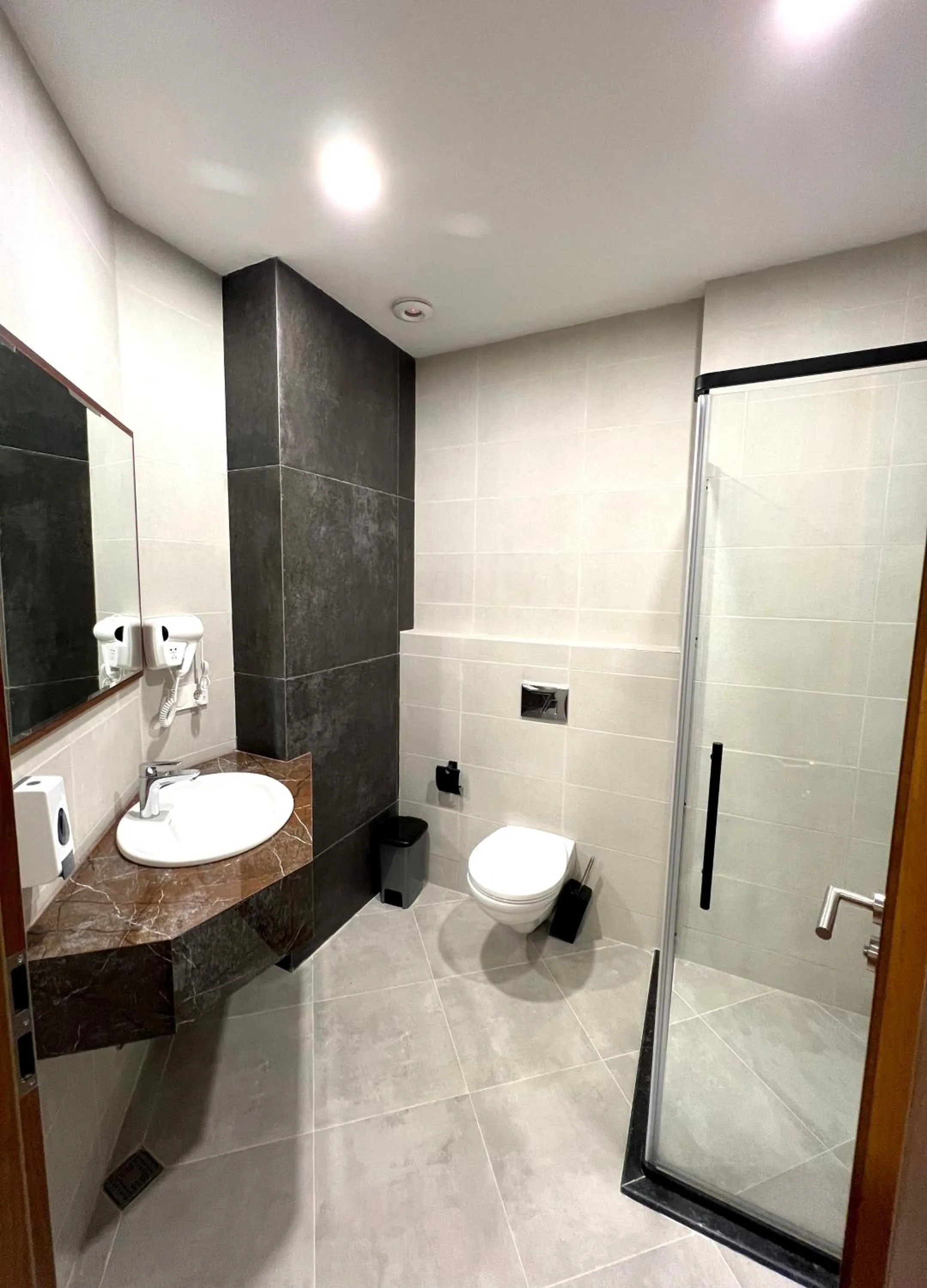 Shower in HOTEL WEST TBILISI