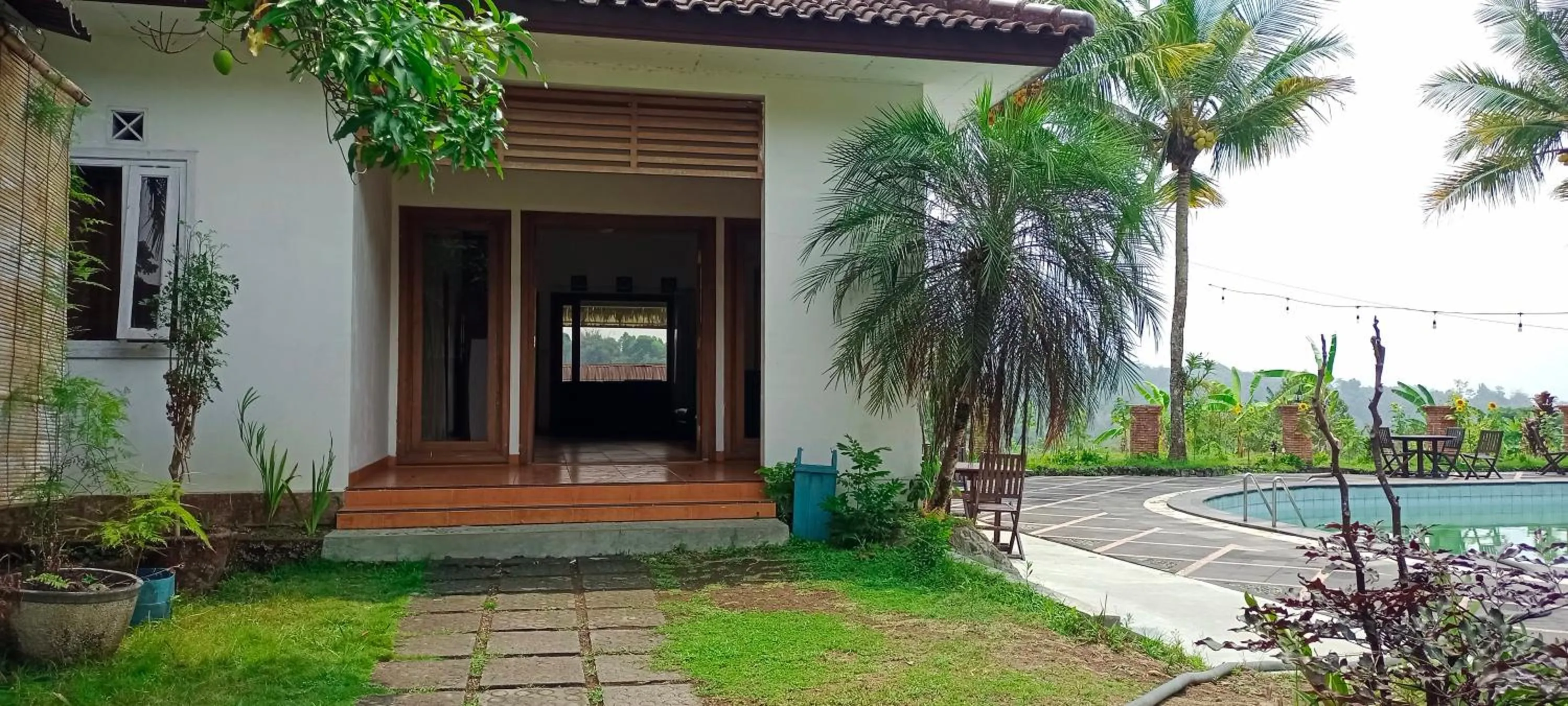 Property building in SUN GARDEN