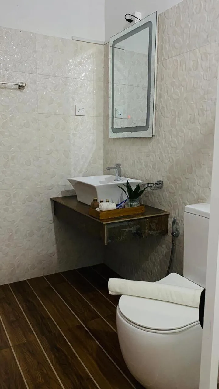 Toilet in TEARAMB HOLIDAY BUNGALOW