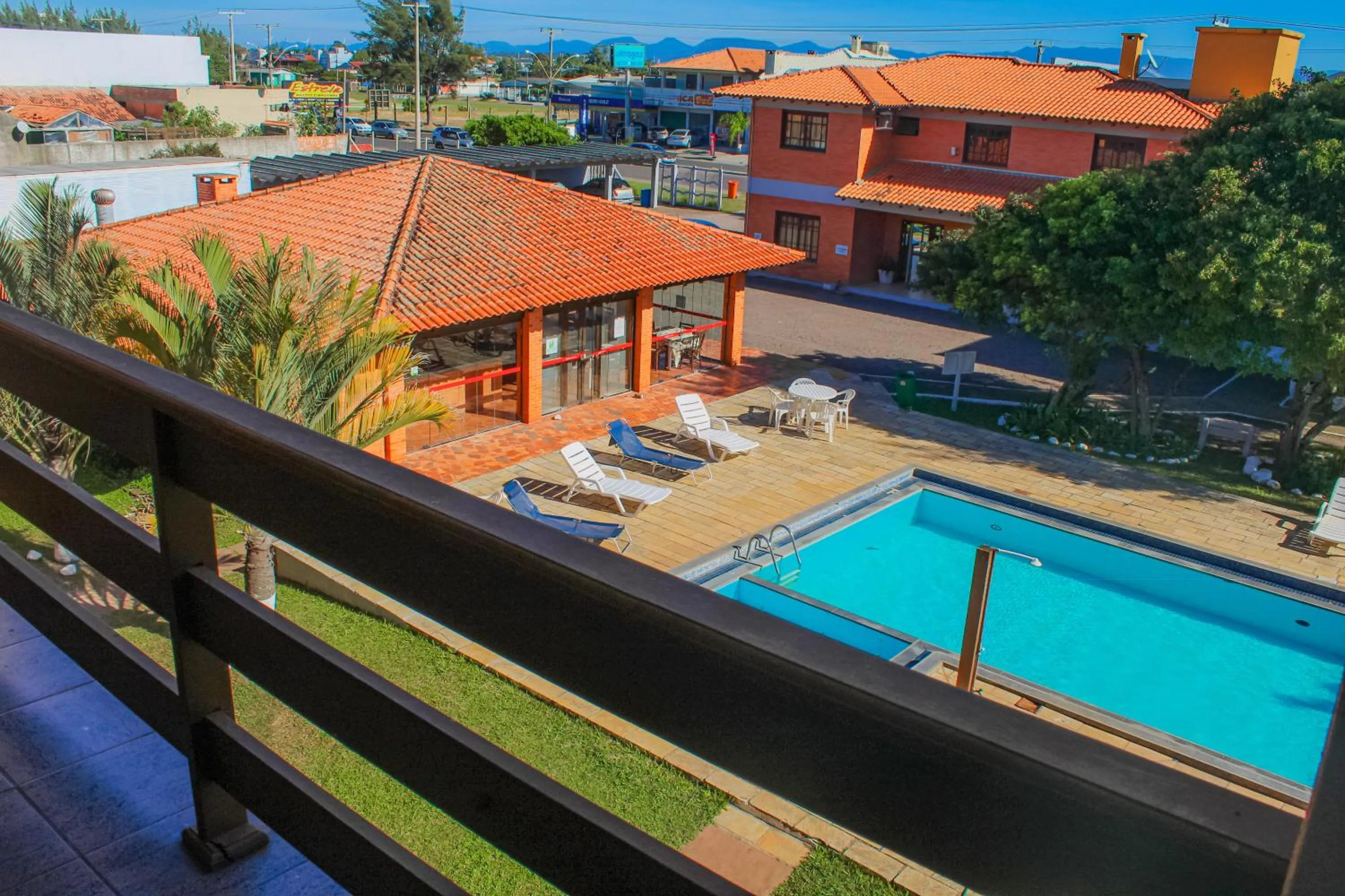 Swimming pool in Serramar Apart Hotel