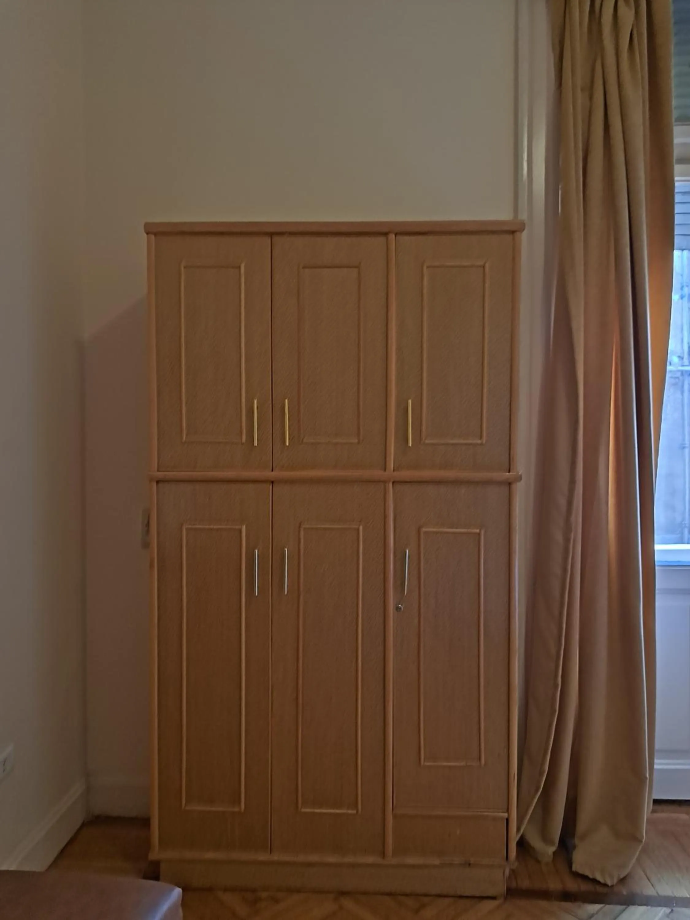 wardrobe in Philo Hotel