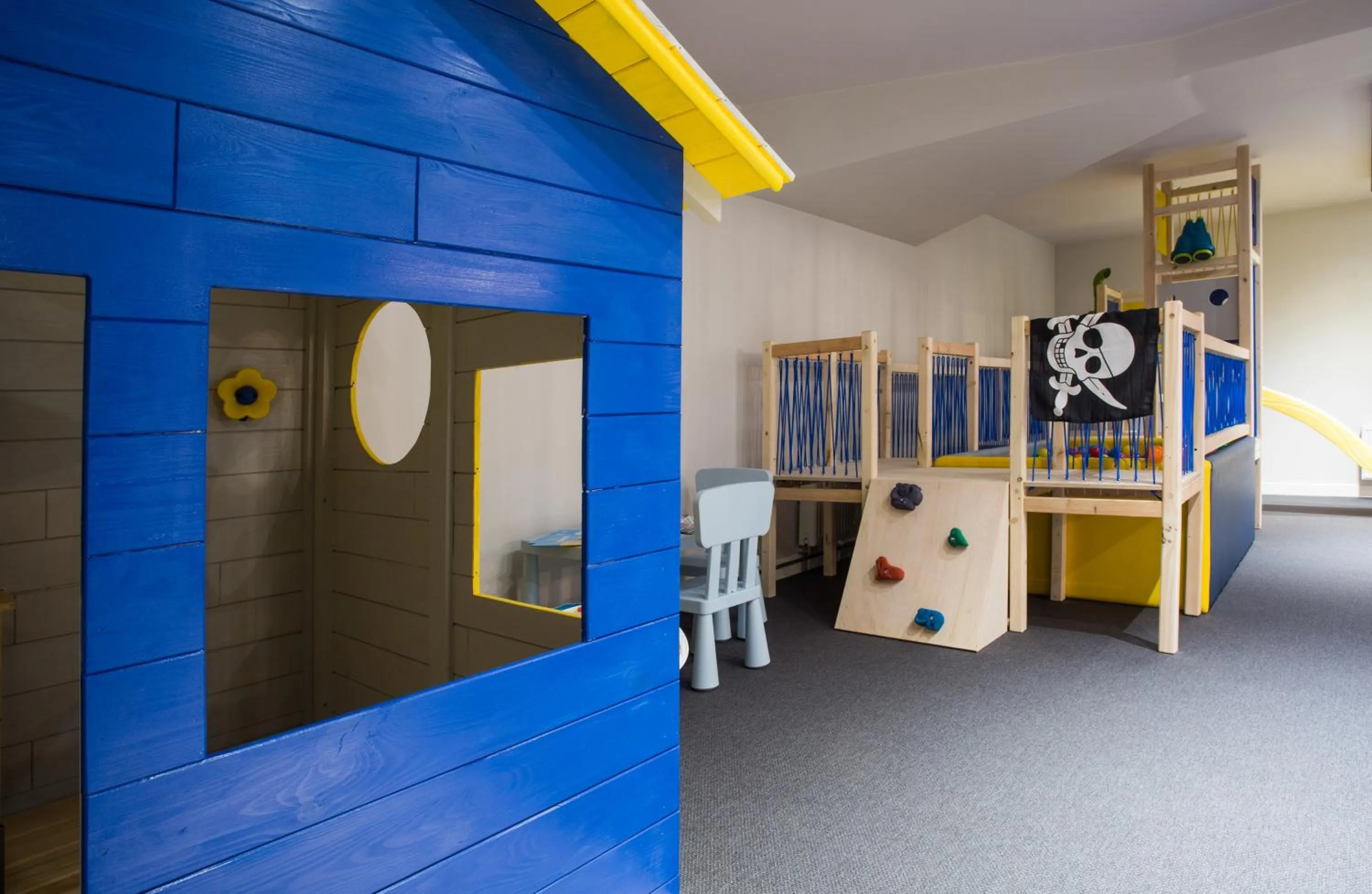 Game Room in Apartamenty Paliki