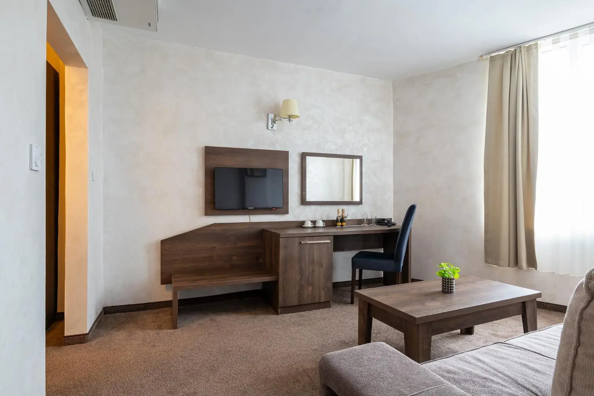 One-Bedroom Suite with Balcony and Sea View (4 Adults) in Flamingo Beach Hotel One-Bedroom Suite with Balcony and Sea View (4 Adults) in Flamingo Beach Hotel