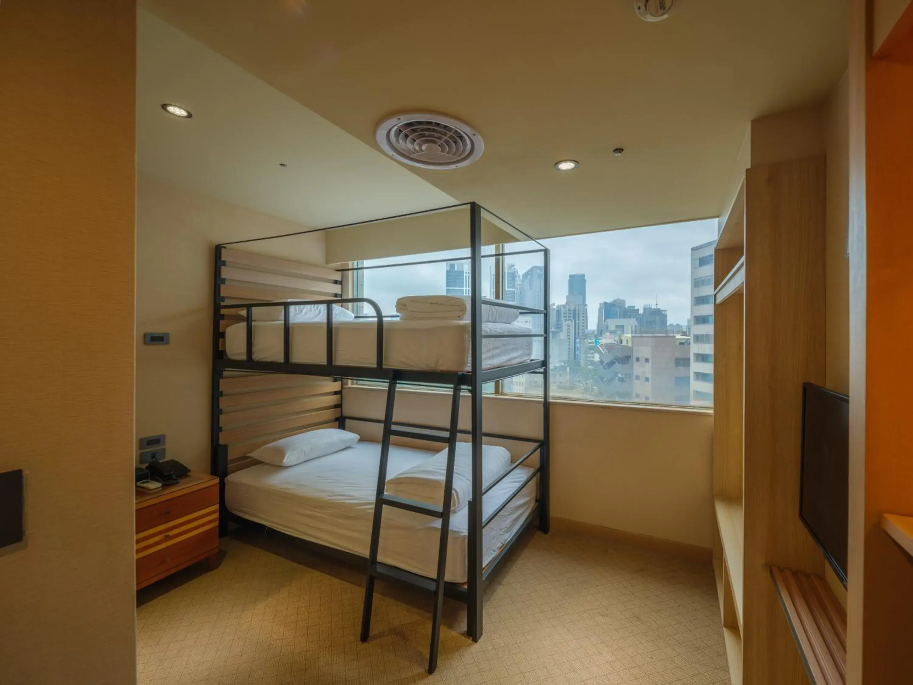 Small Twin Room in Rich & Free Hotel - Fuzhong 富逸旅趣-板橋府中館 Small Twin Room in Rich & Free Hotel - Fuzhong 富逸旅趣-板橋府中館