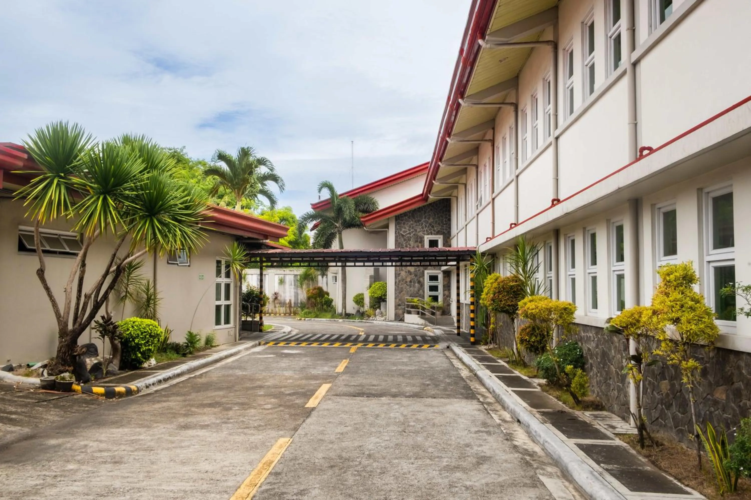 Property building in La Piazza Hotel and Convention Center Inc.