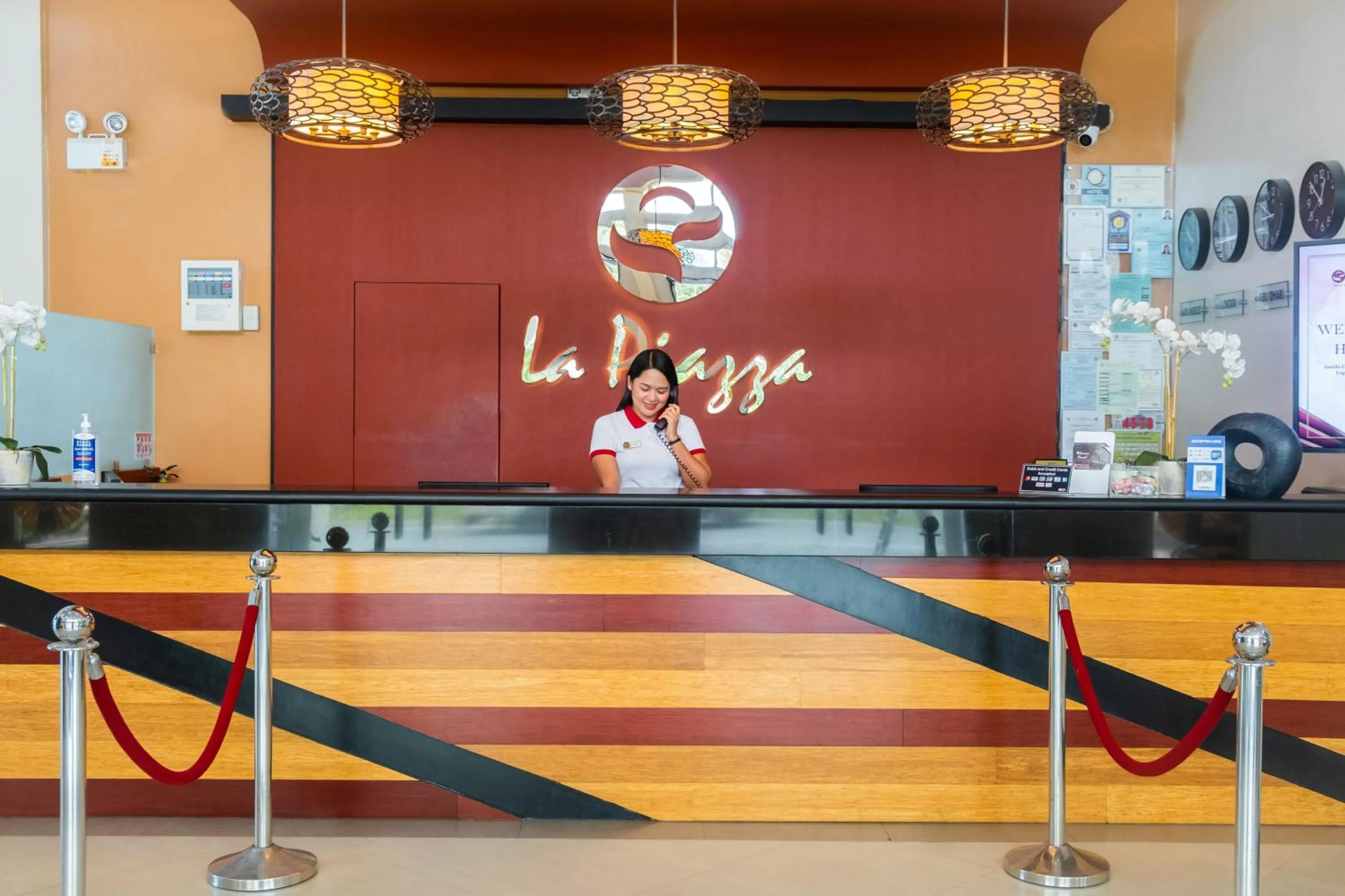 Lobby or reception in La Piazza Hotel and Convention Center Inc.