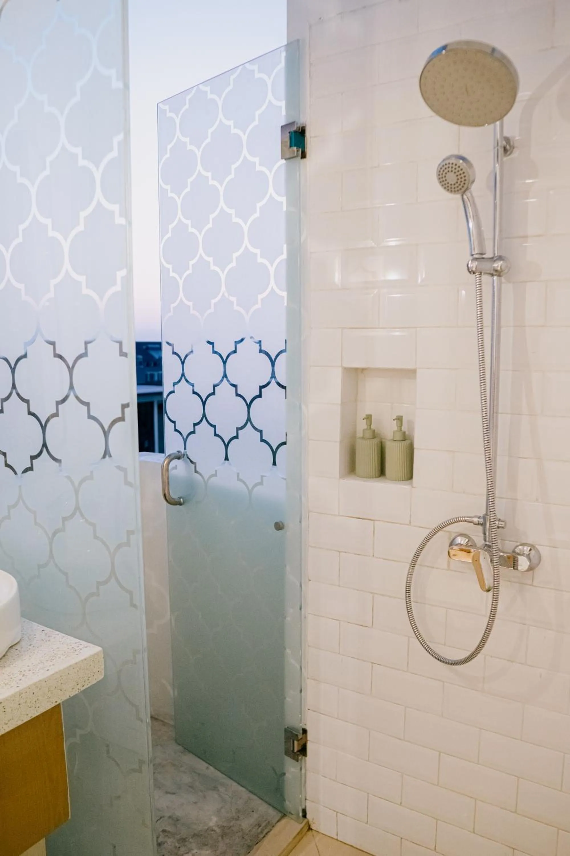Shower in Casa Amarta Boutique Lofts & Detox