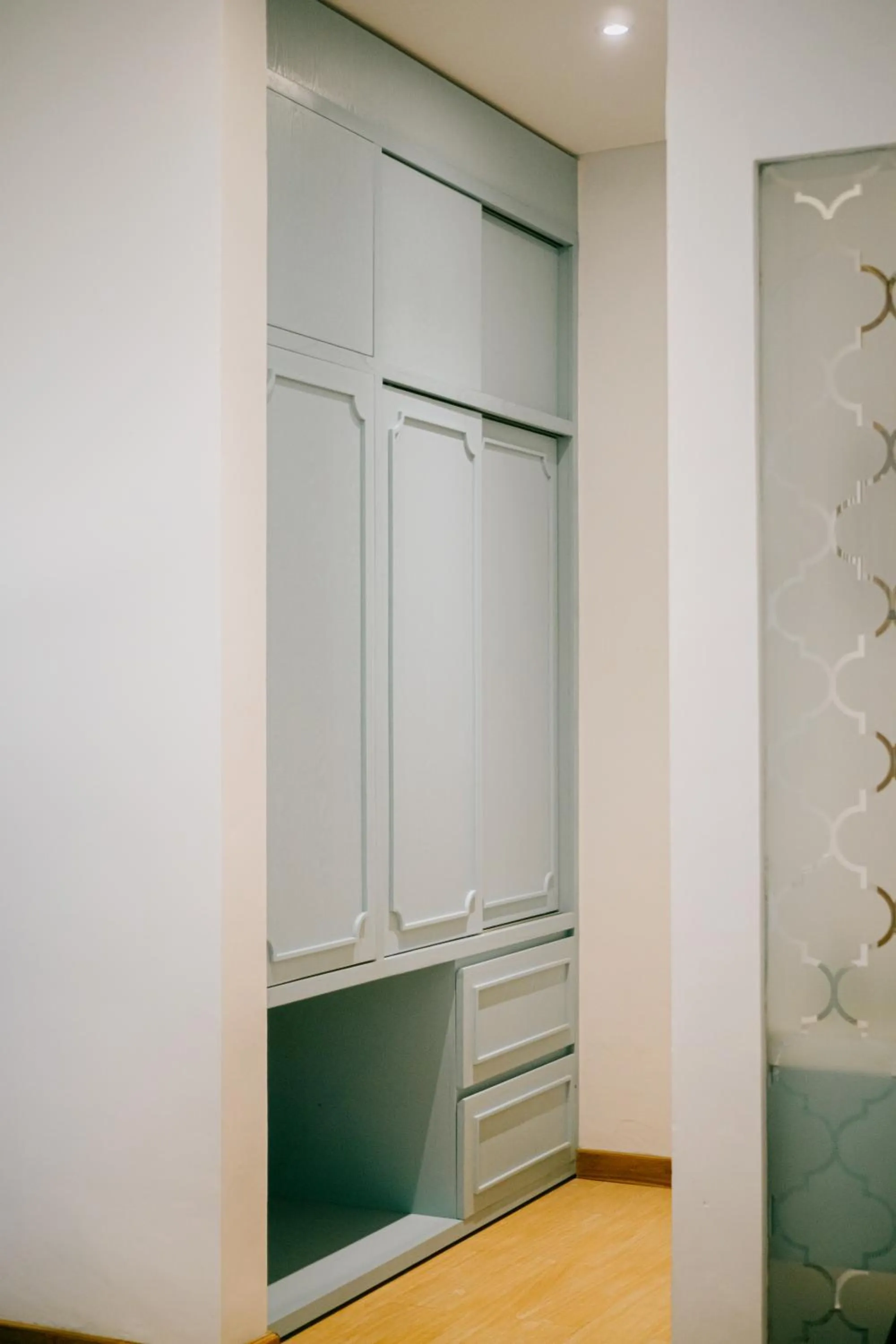 wardrobe in Casa Amarta Boutique Lofts & Detox