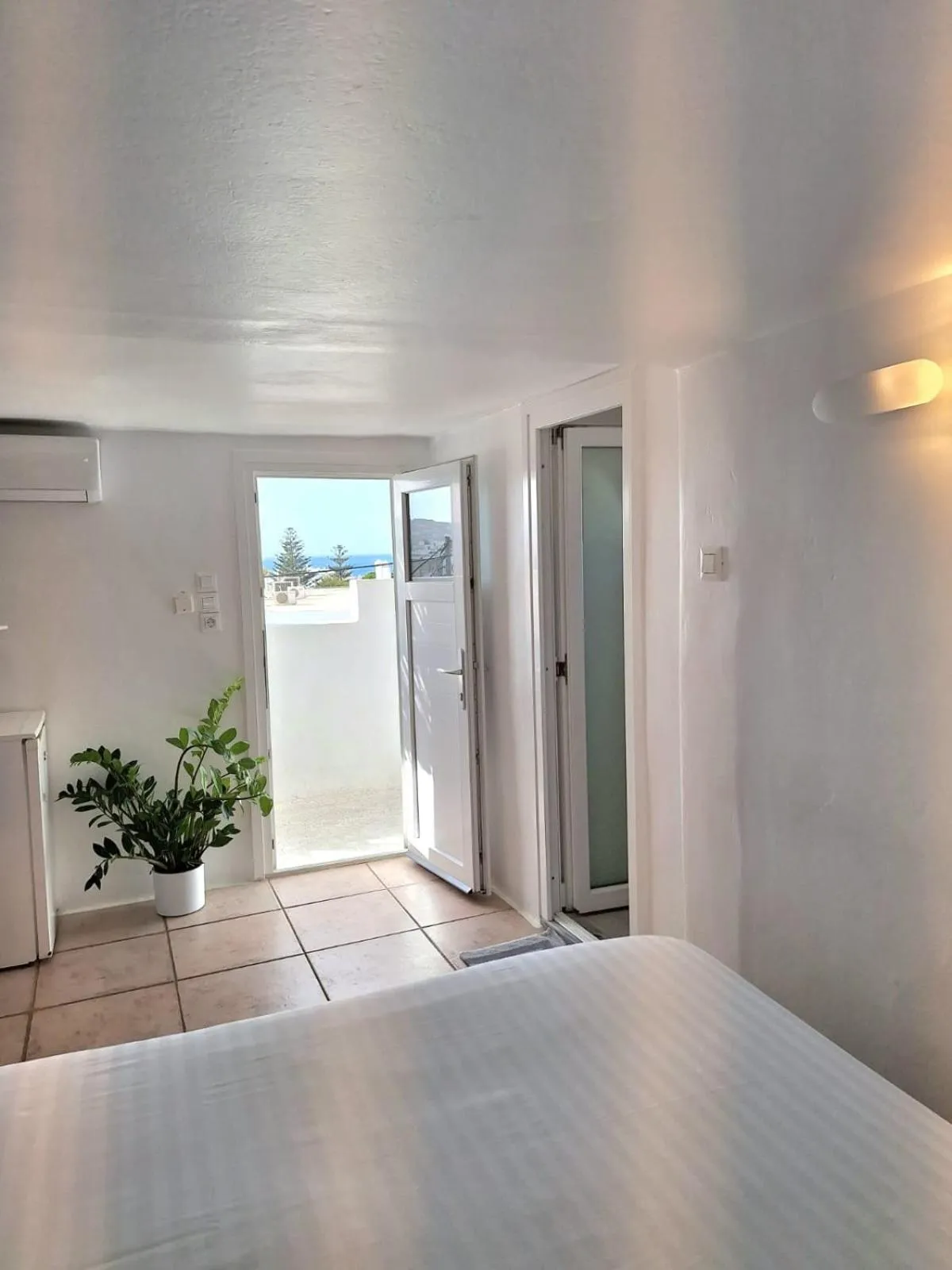 Bedroom, Bed in Eleanna's Mykonos