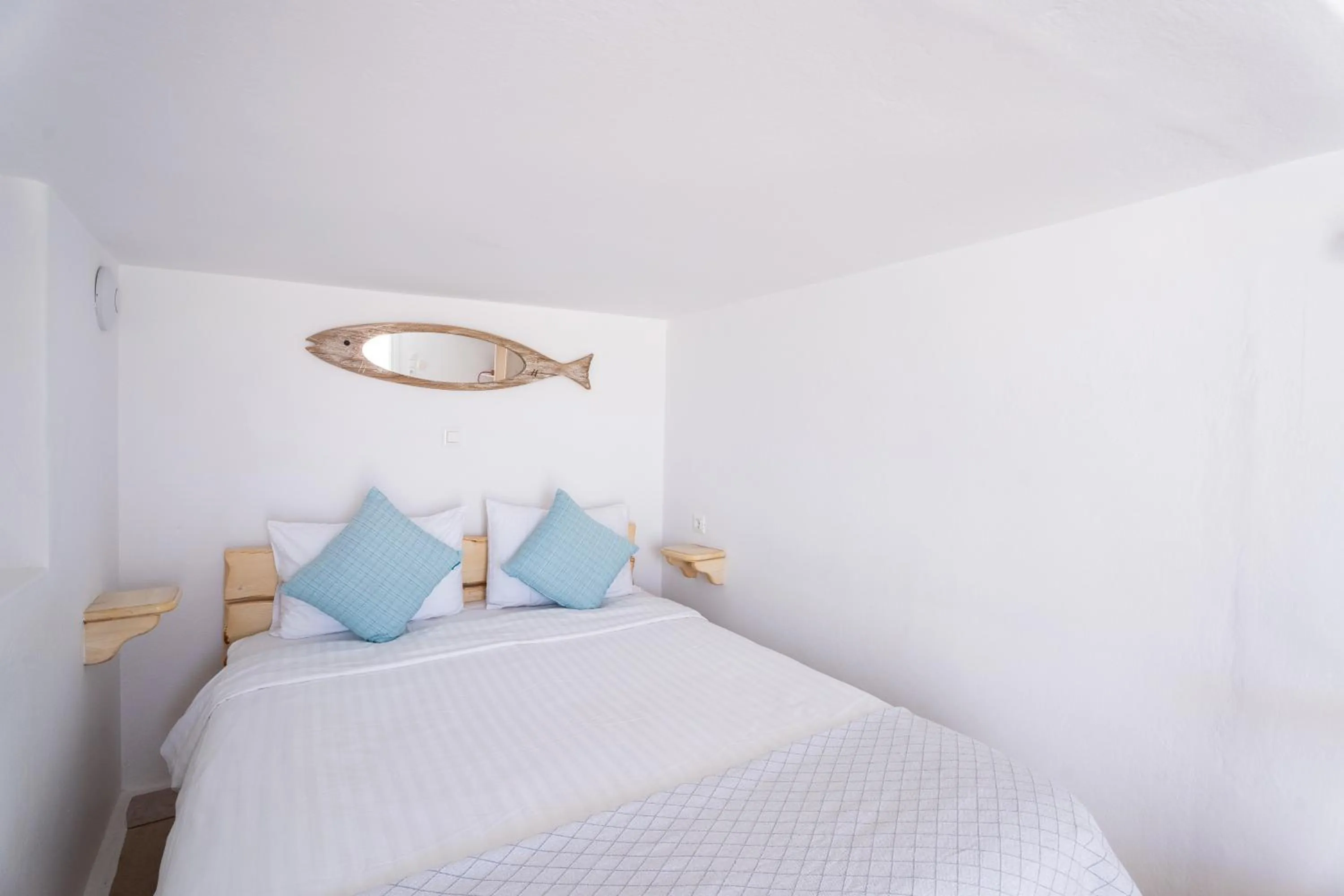 Bedroom, Bed in Eleanna's Mykonos