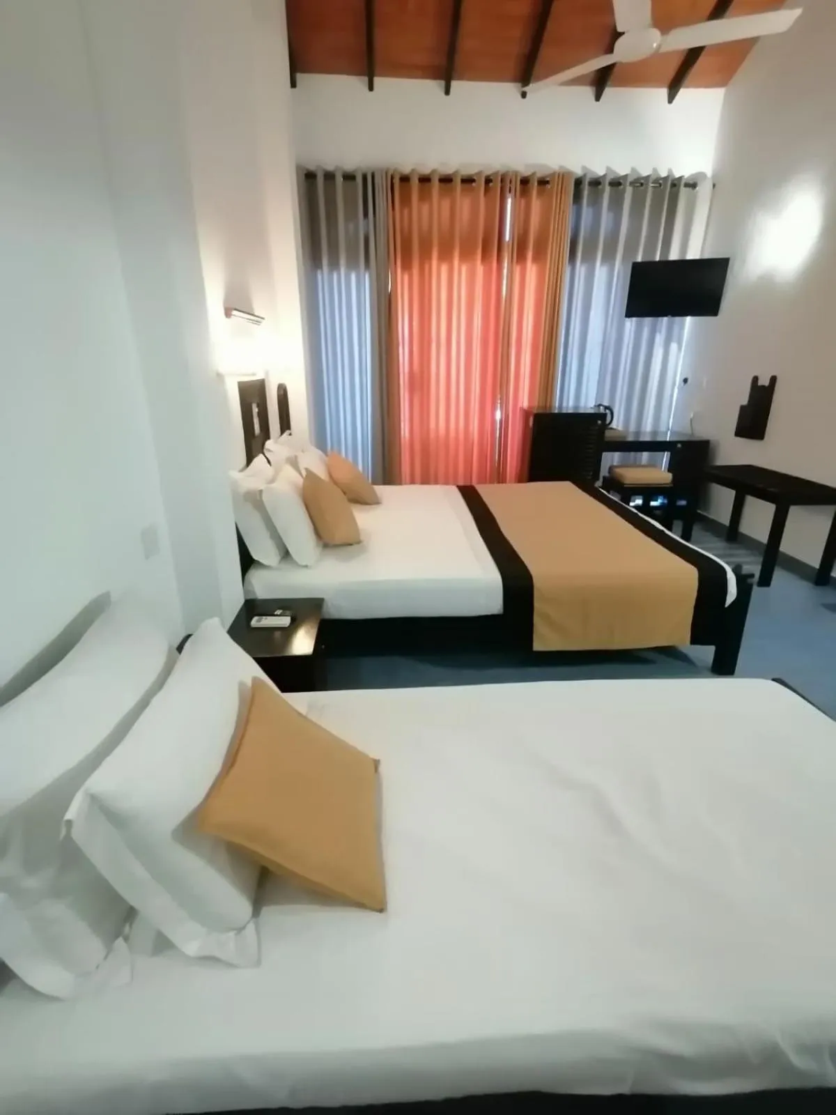 Bedroom, Bed in DALAWELLA BEACH RESORT