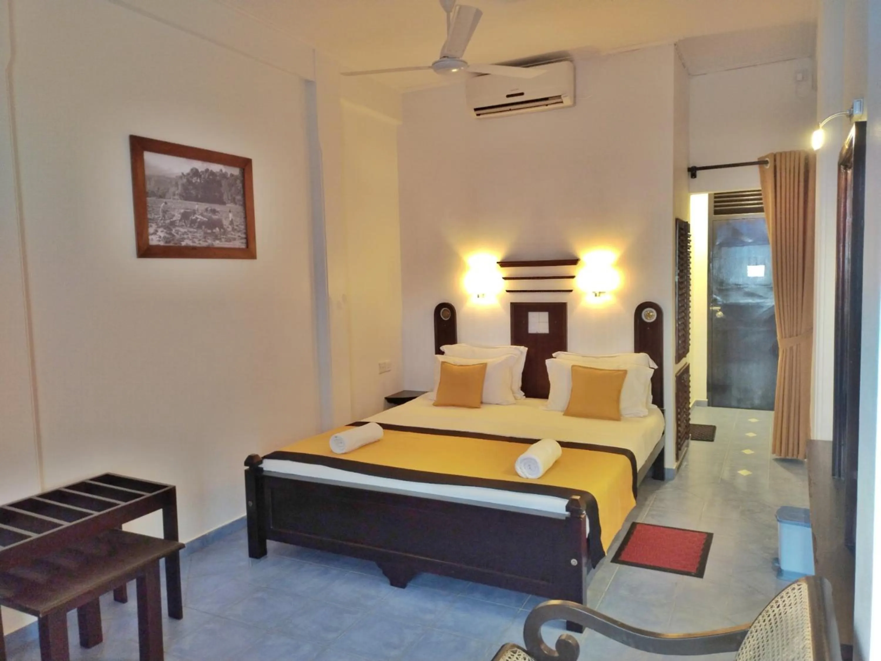 Bed in DALAWELLA BEACH RESORT