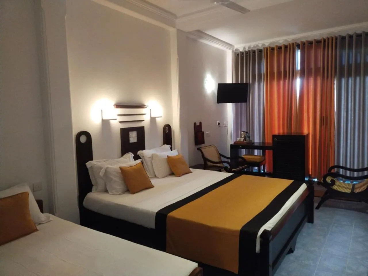 Bed in DALAWELLA BEACH RESORT