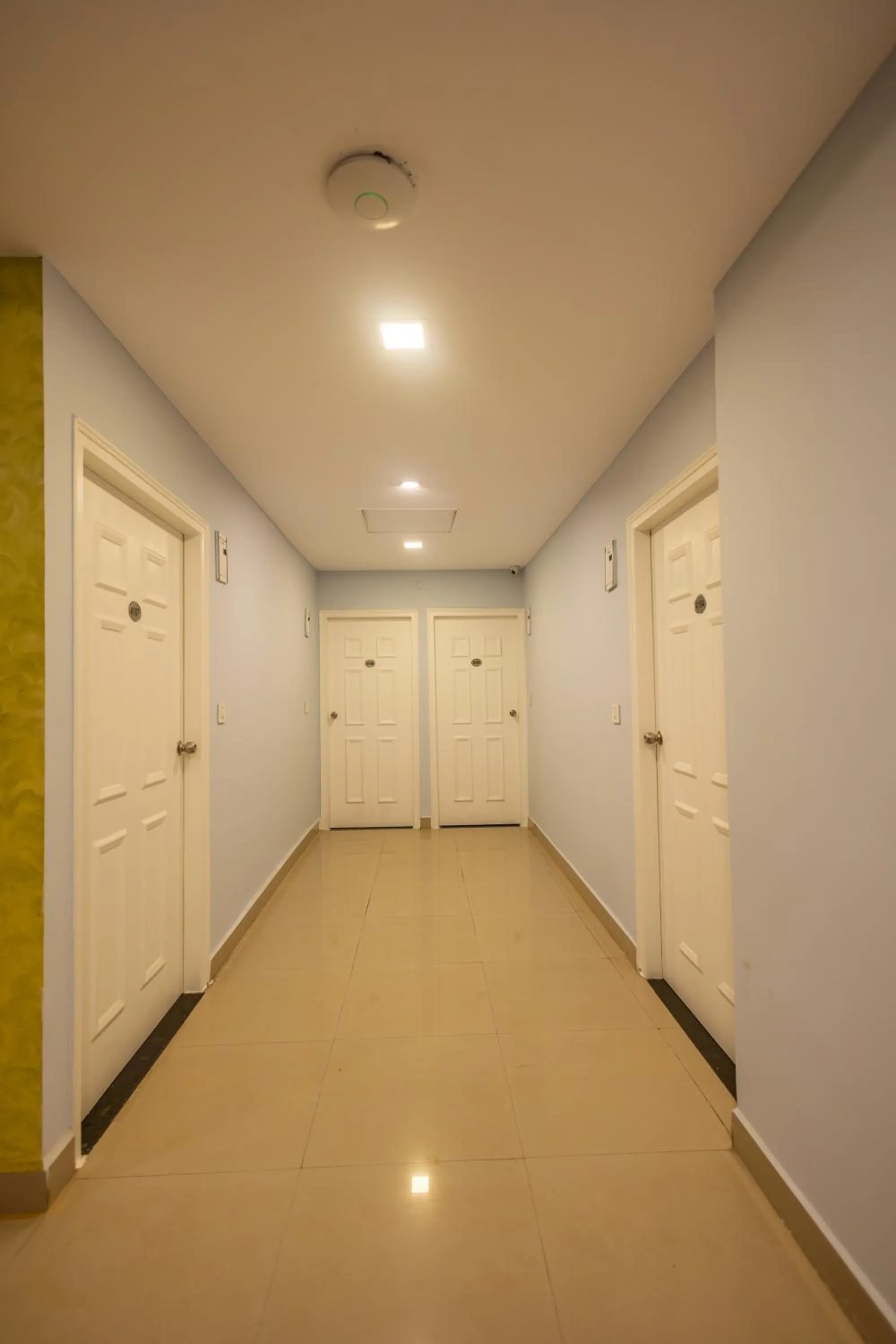 Lobby or reception in Suraksha Stay Brookfield Hotel