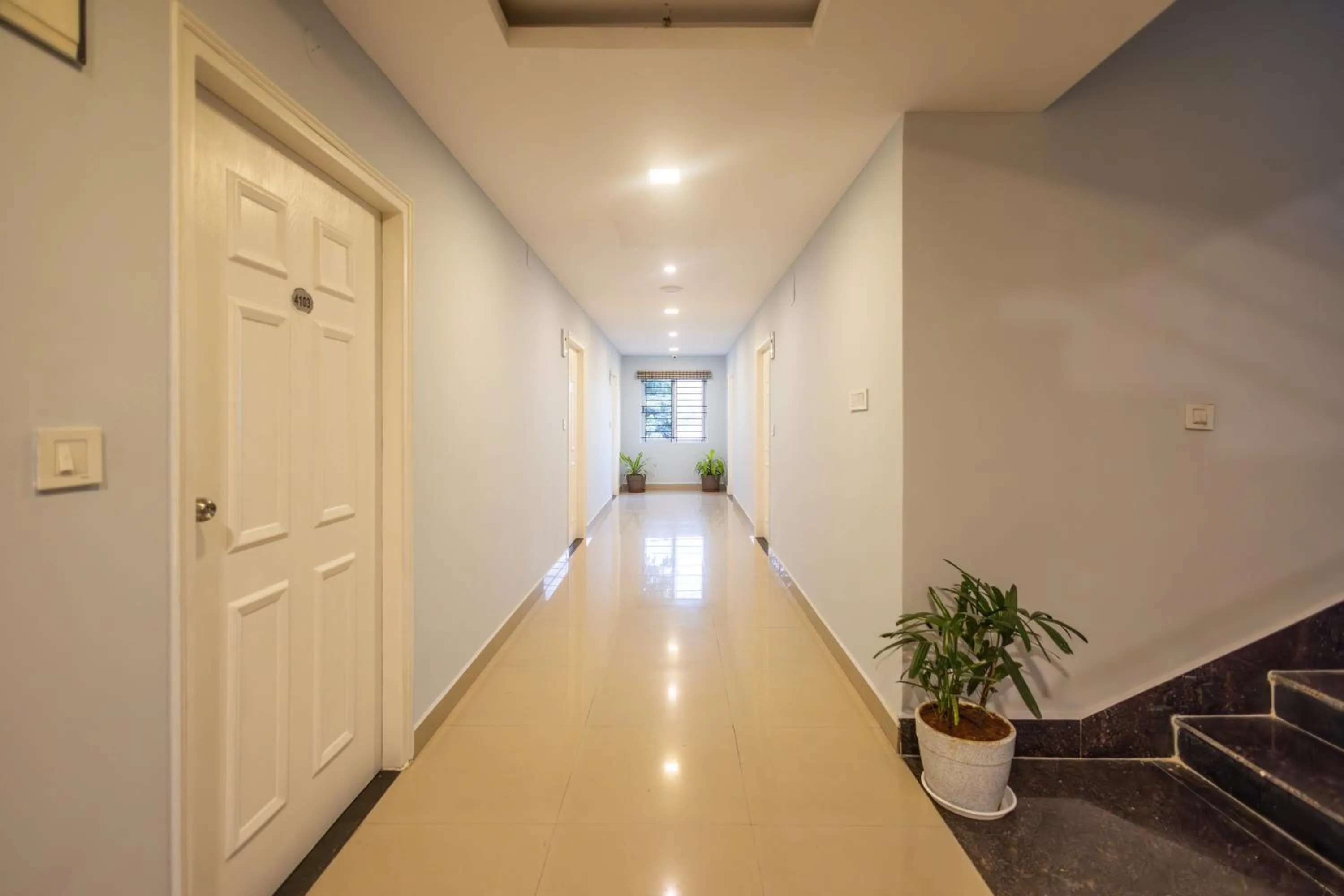 Lobby or reception in Suraksha Stay Brookfield Hotel