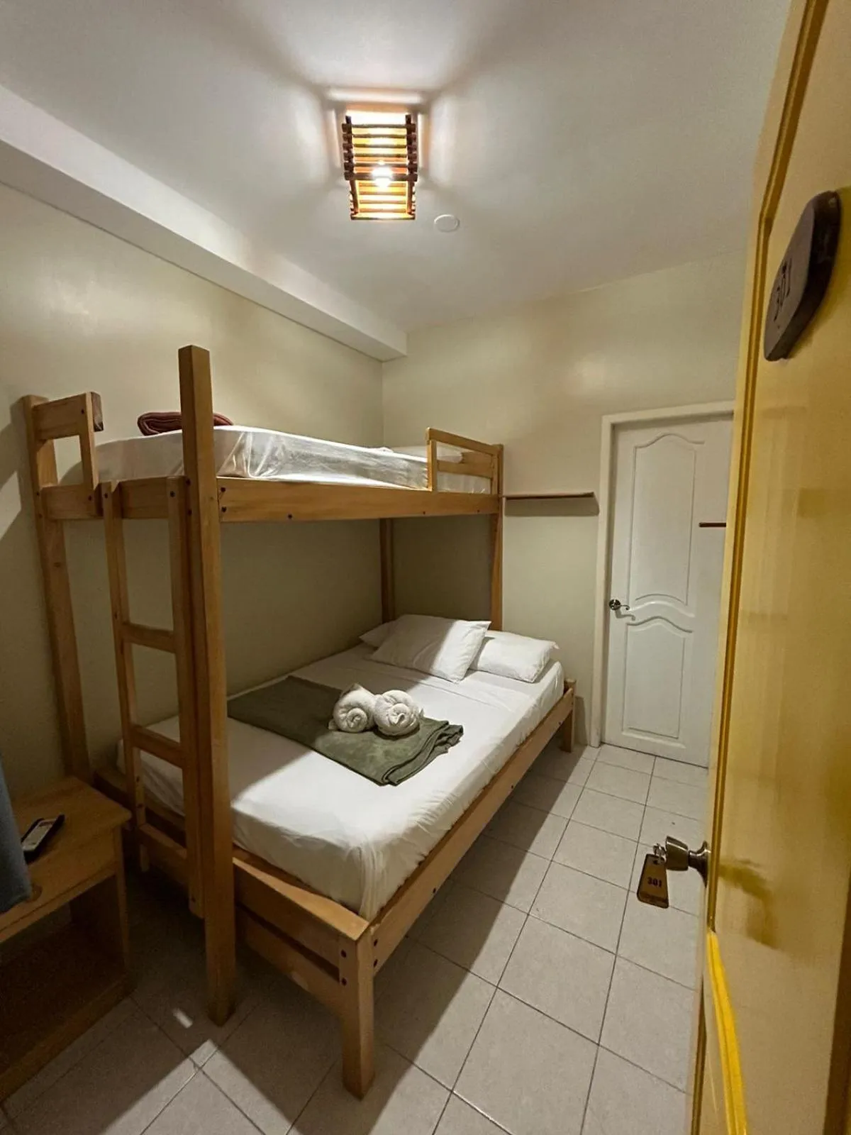 Bed in Chescos Hotel