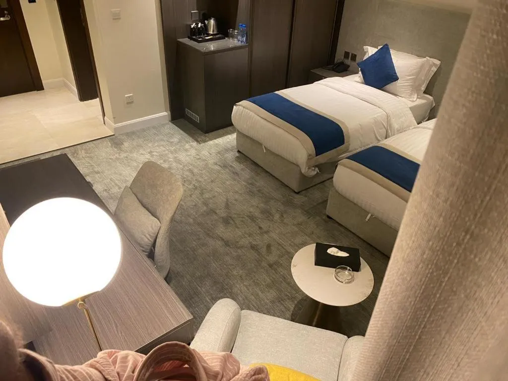 Bedroom, Bed in Savoye Hotel