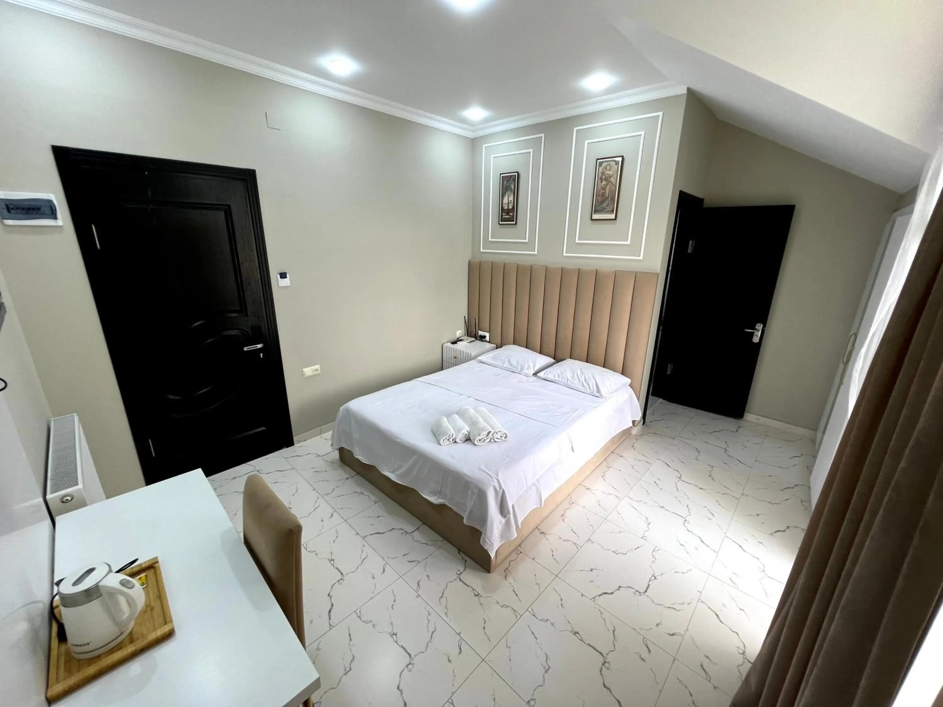 Bed in Four Seasons Hotel