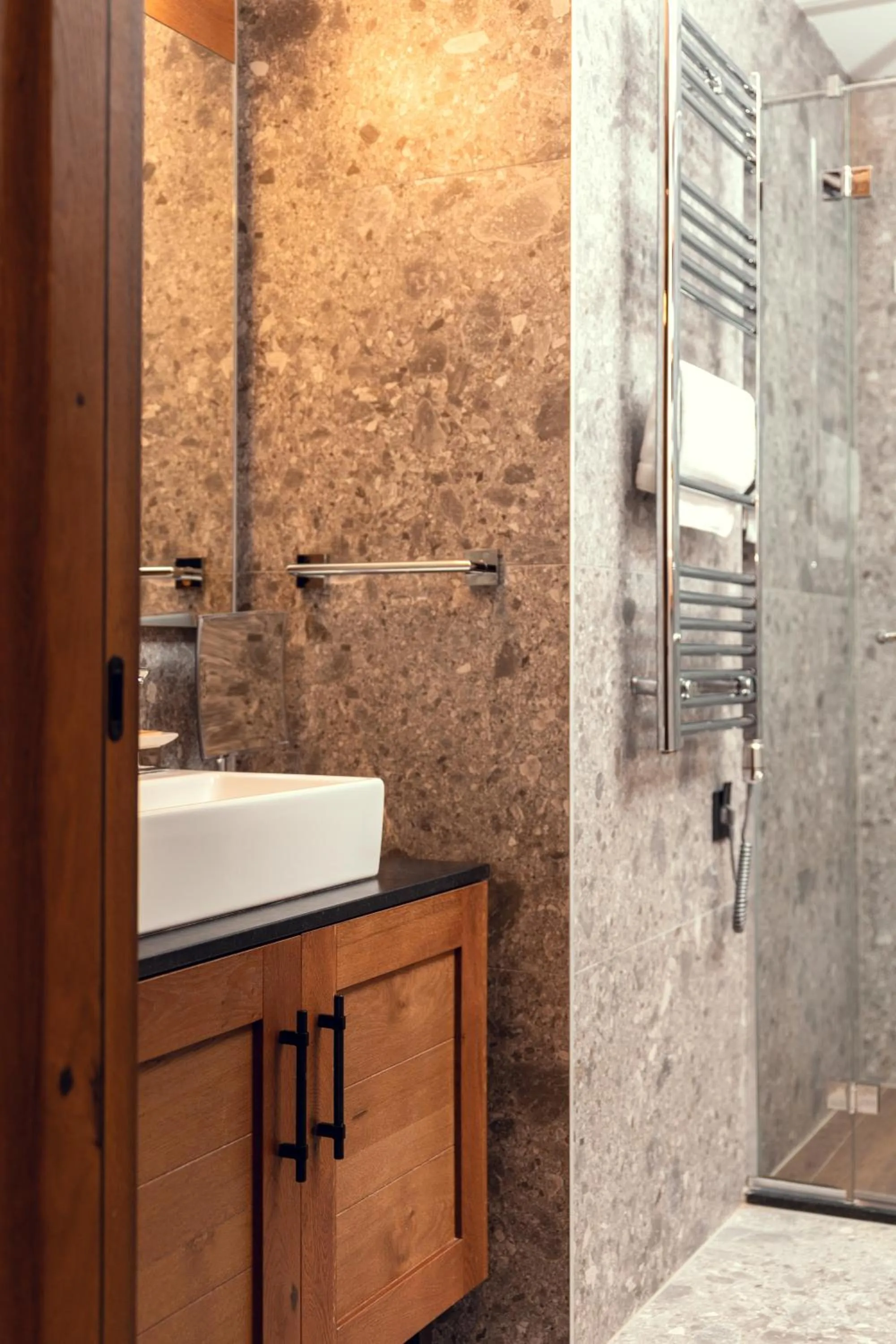 Toilet in Grey Hotel Kopaonik