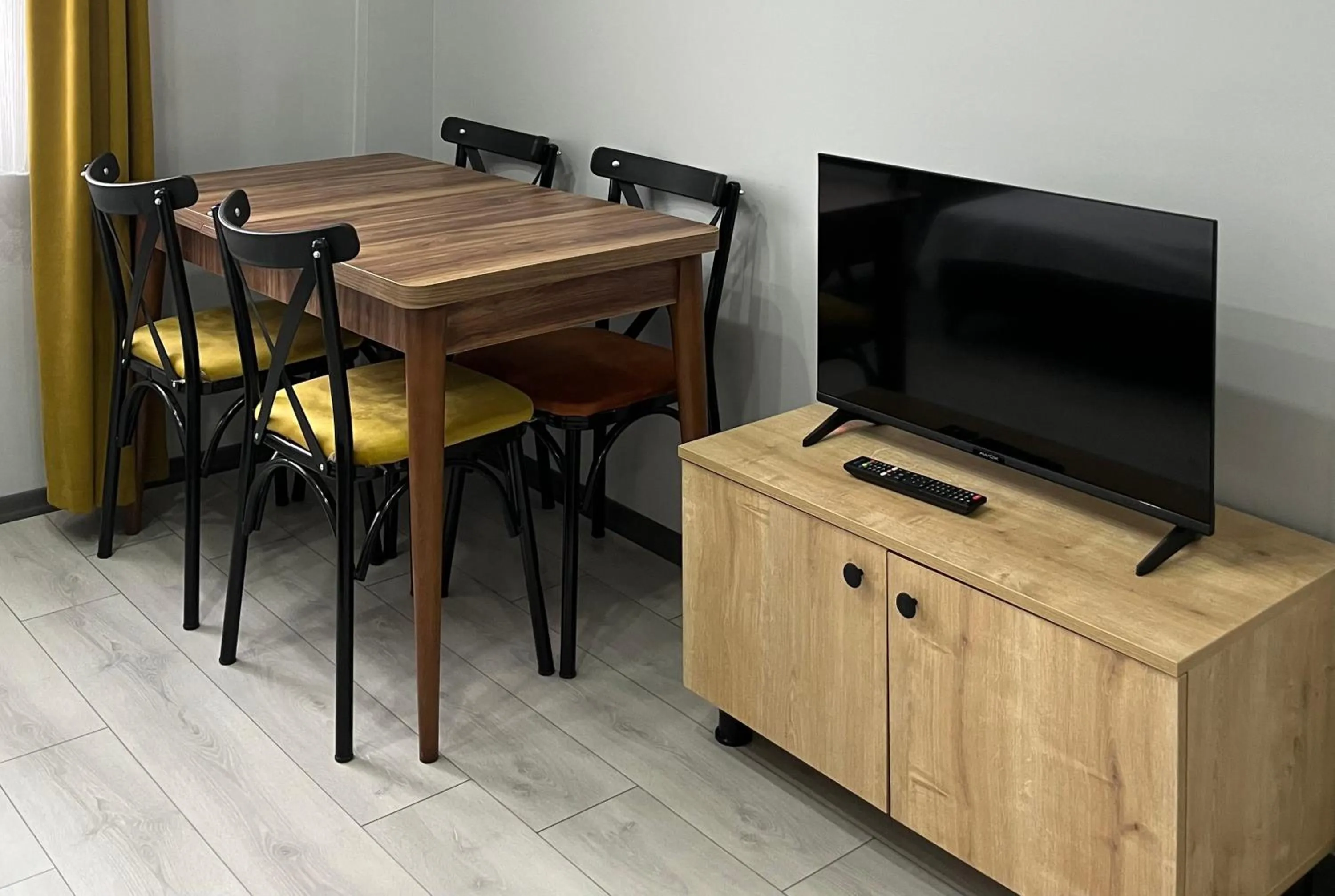 Ozn Suit Airport Hotel