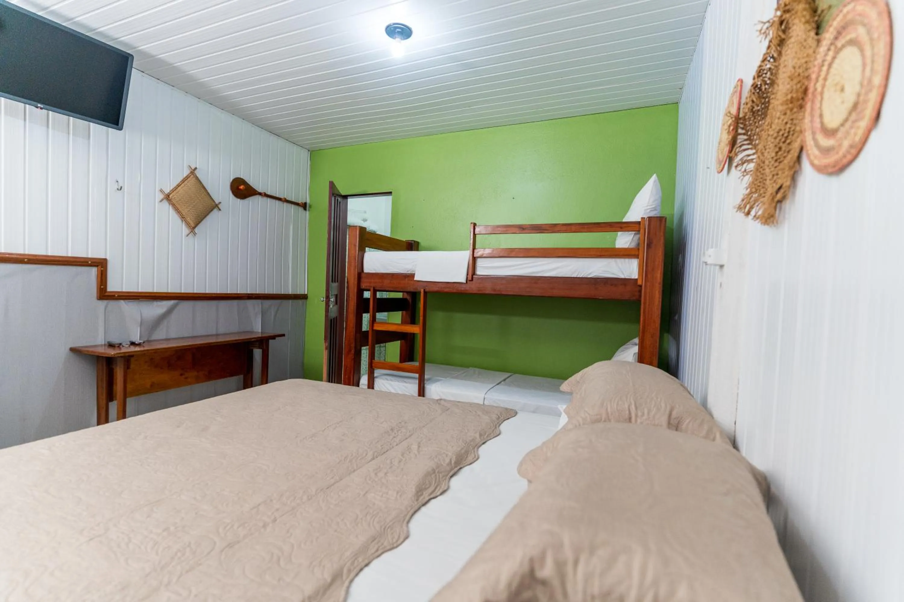 Bedroom, Bed in Hotel Coração Verde