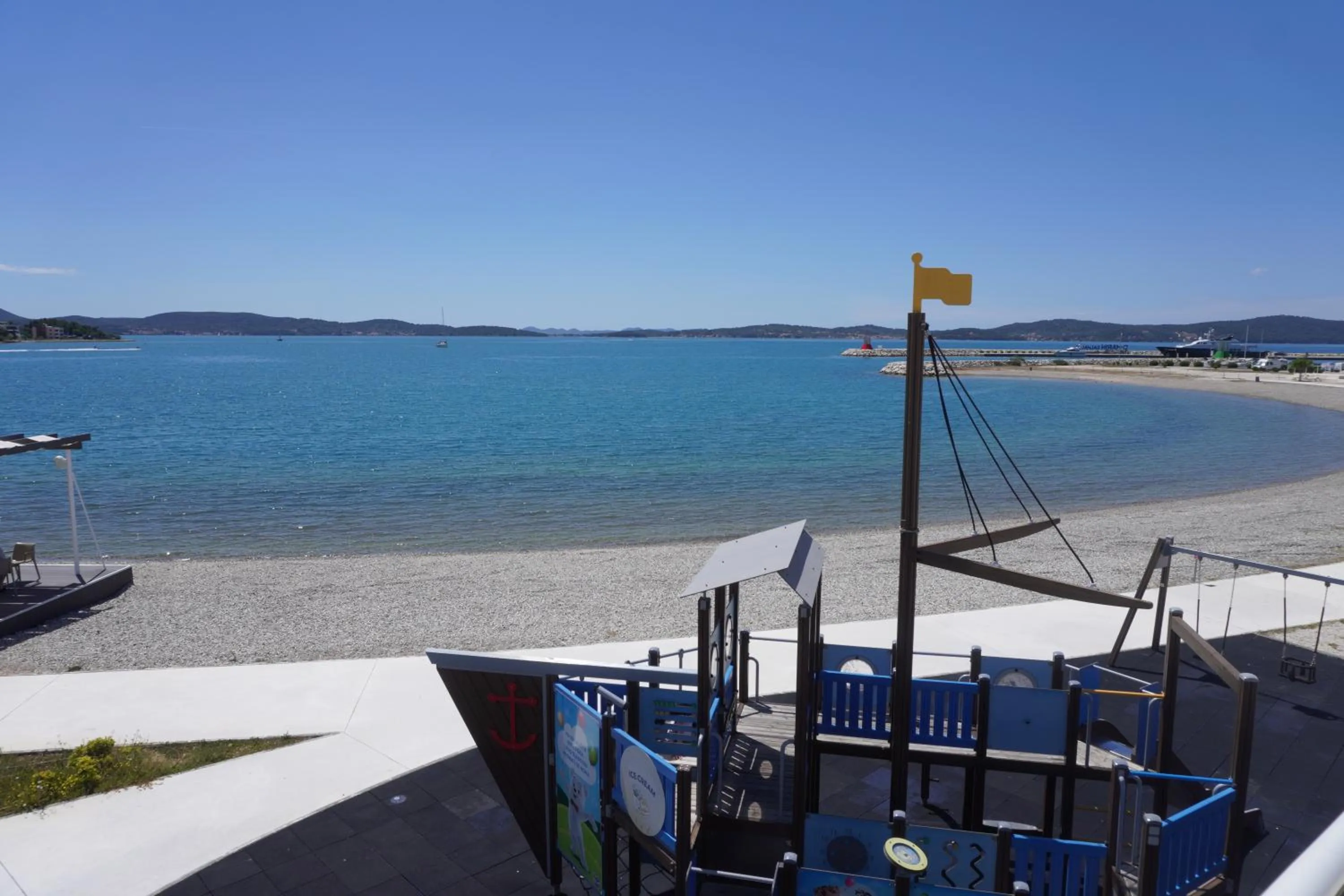 Beach in Guest House Maritimo