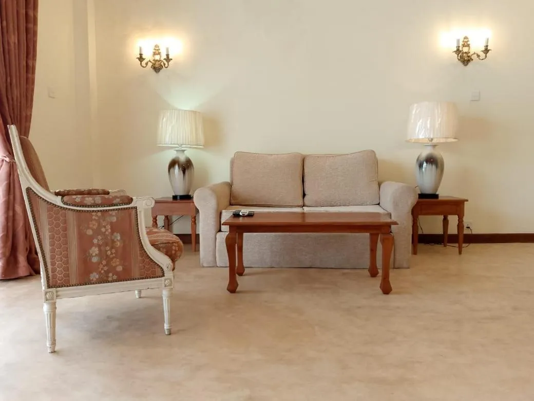 Seating area in Samsara