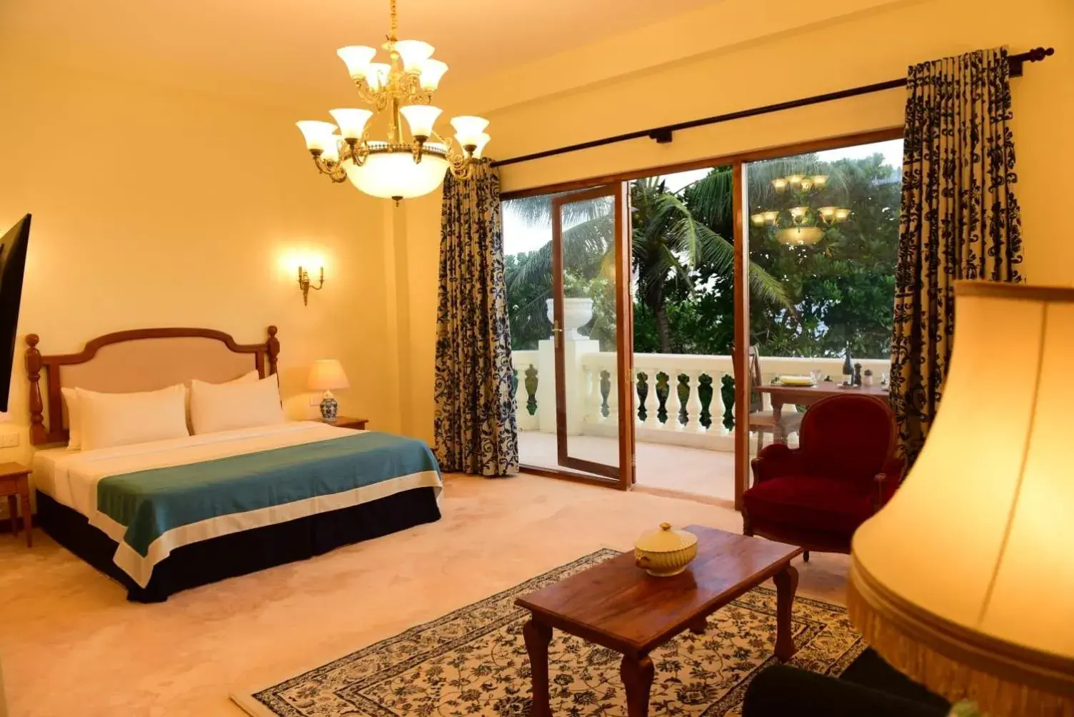 King Room with Sea View in Samsara King Room with Sea View in Samsara