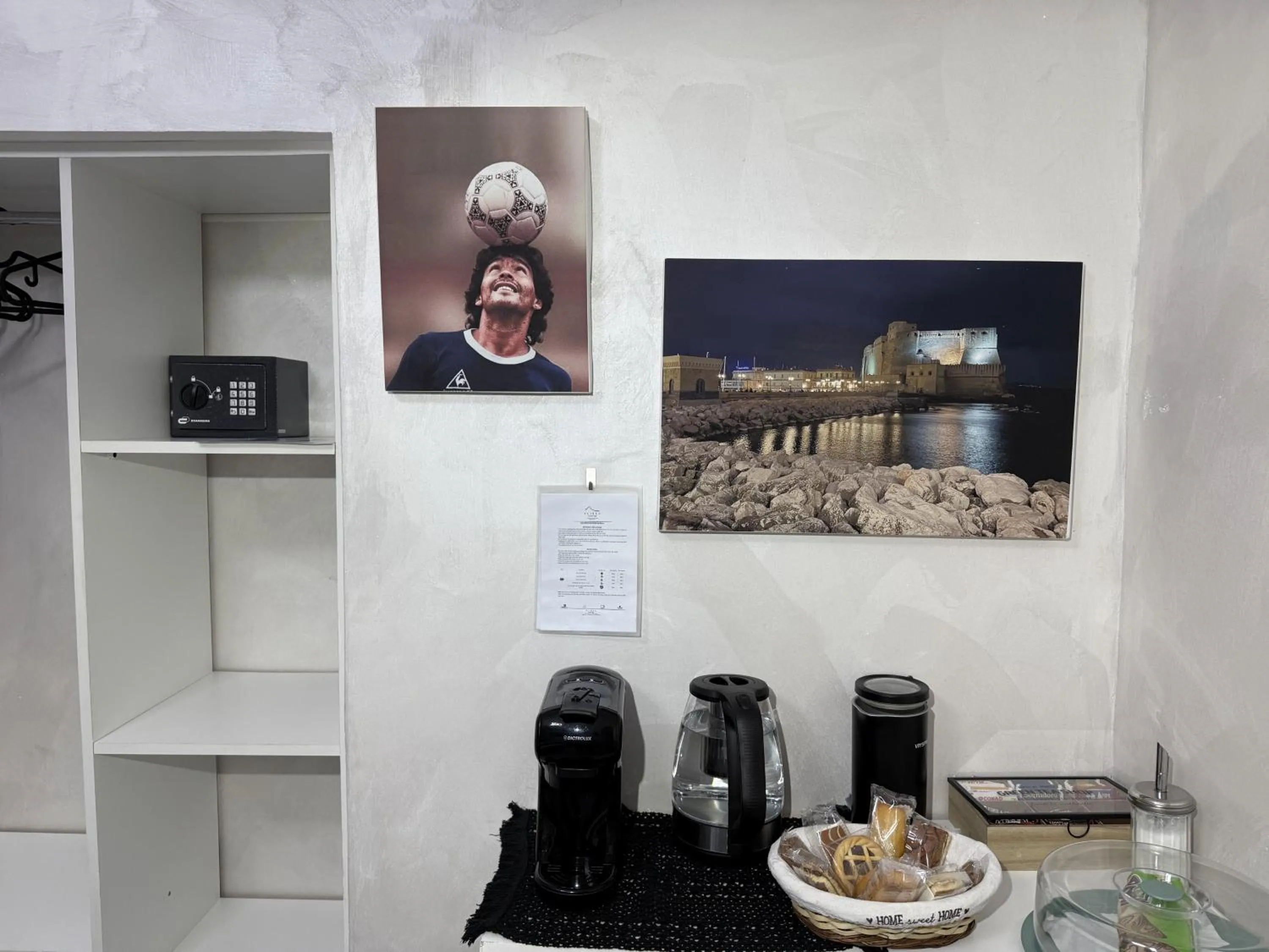 Coffee/tea facilities in Ylisea Luxury B&B