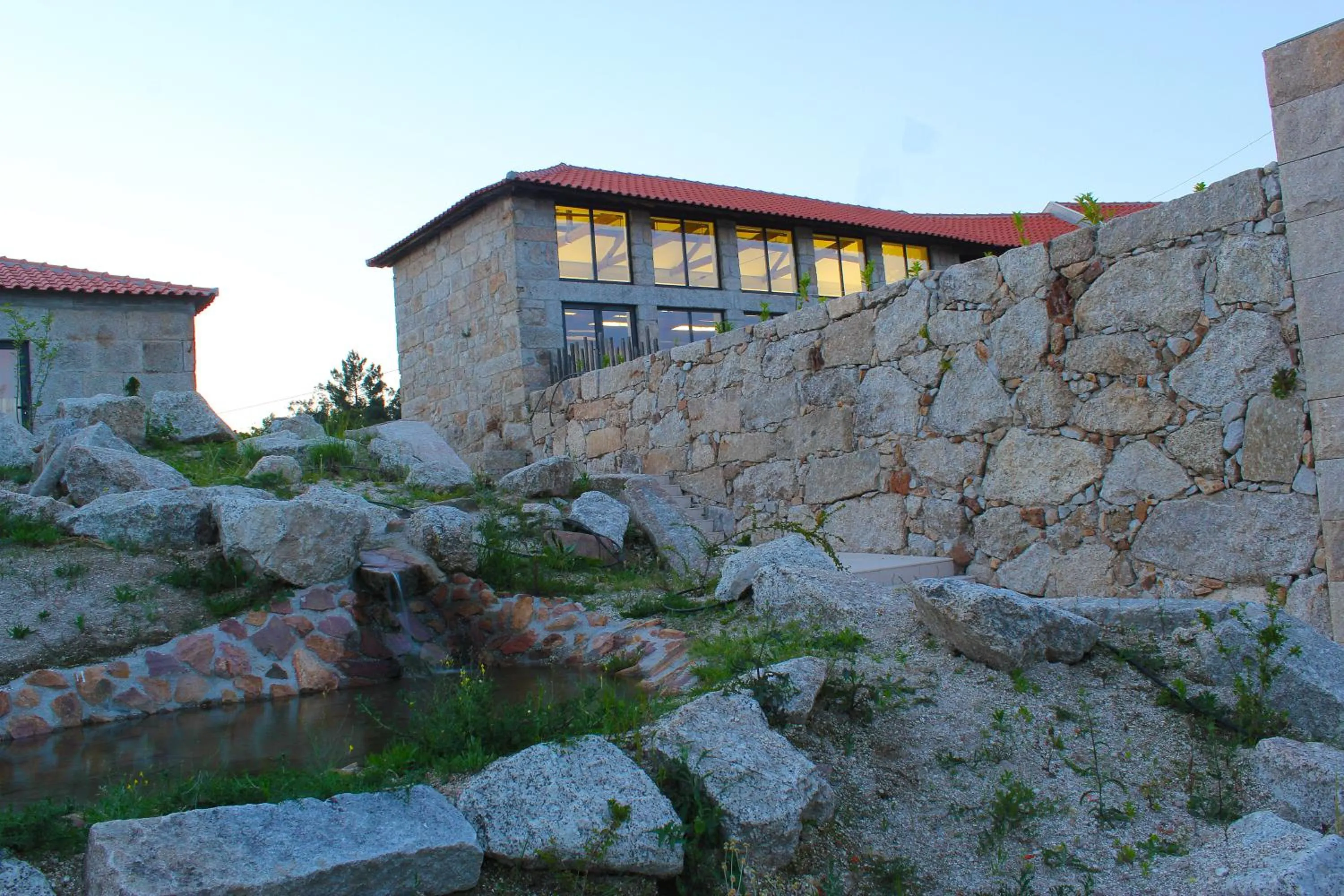 Facade/entrance in Lousada Country Hotel