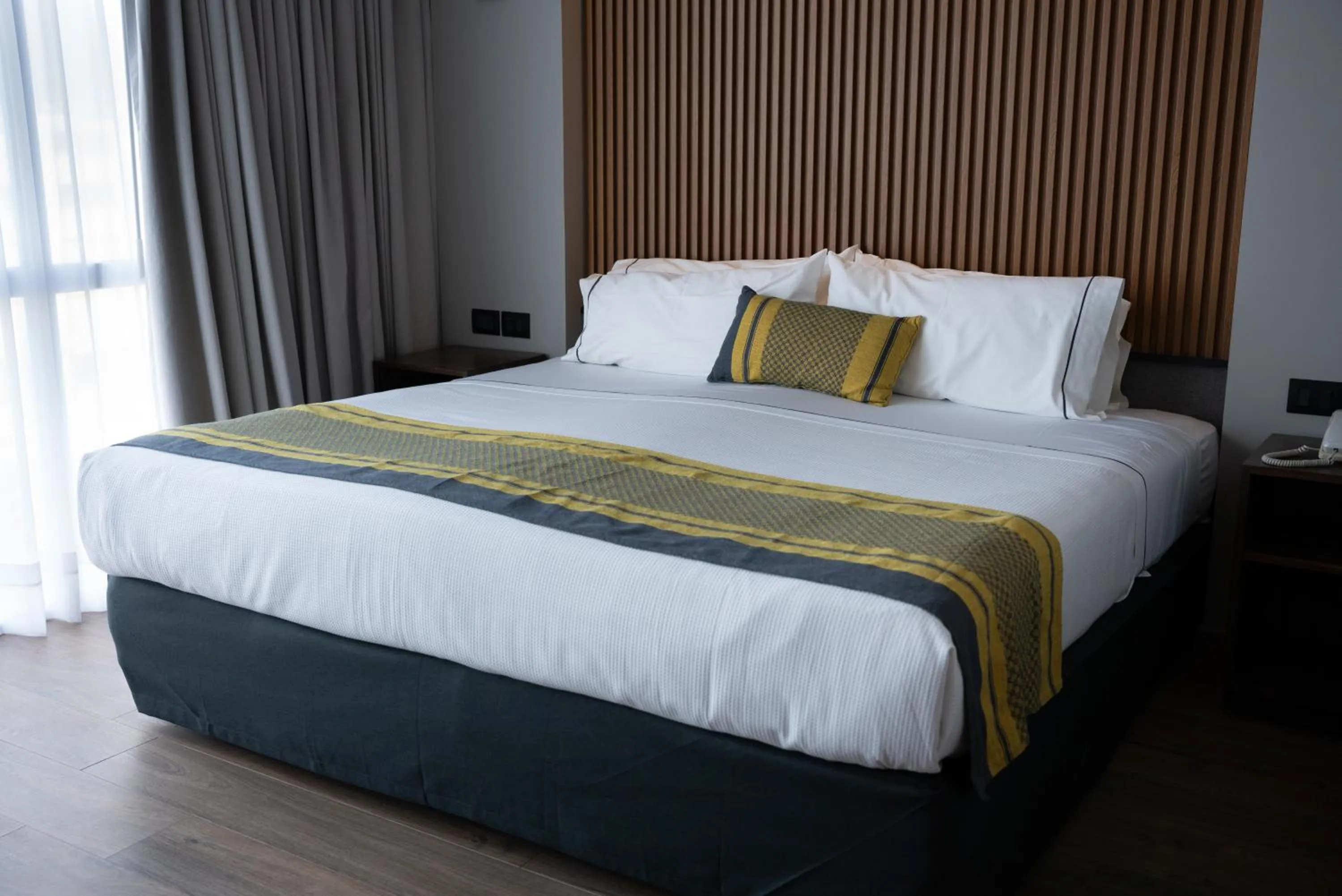 Bed in Hotel Block Suites