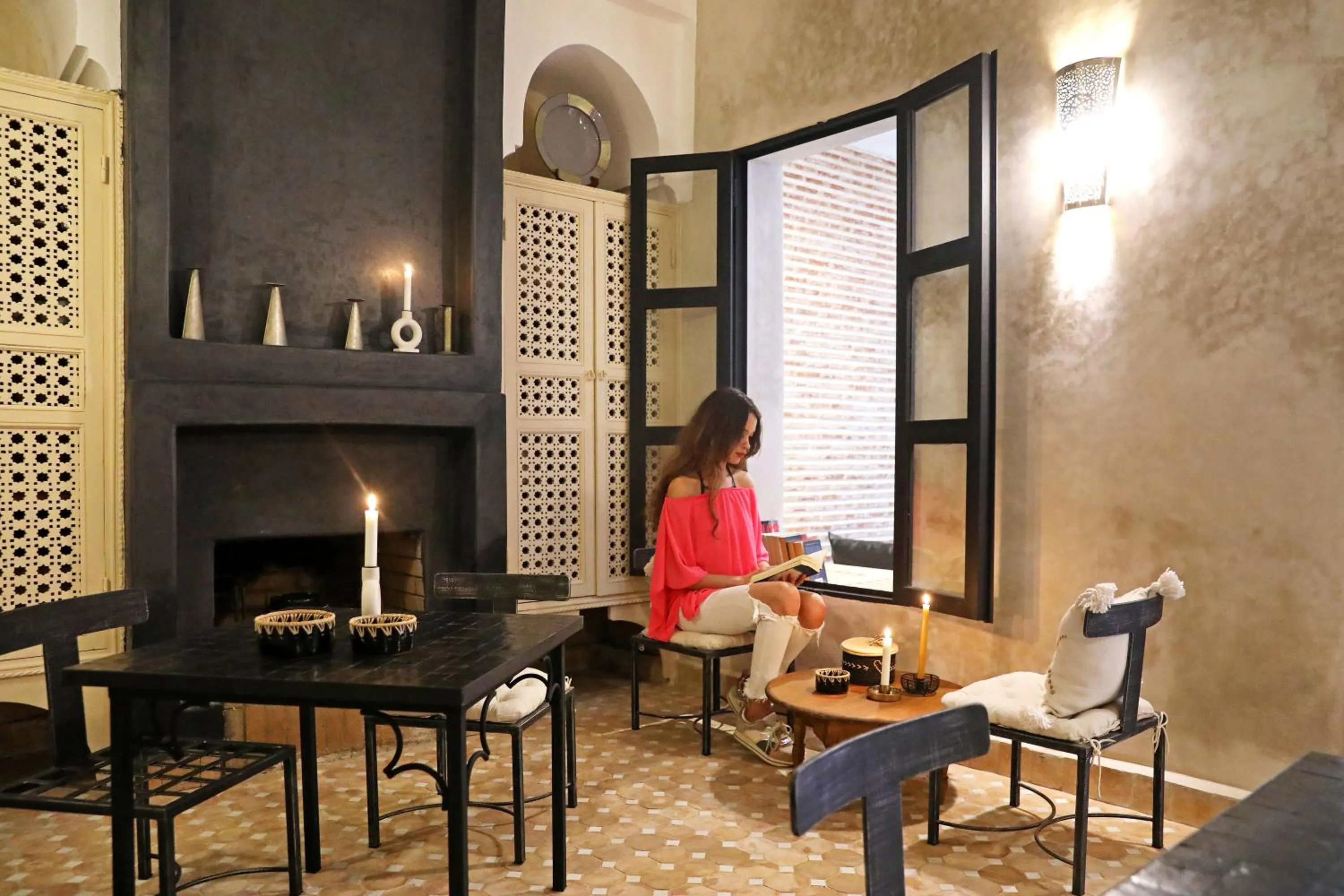 Library in Riad Al Badia