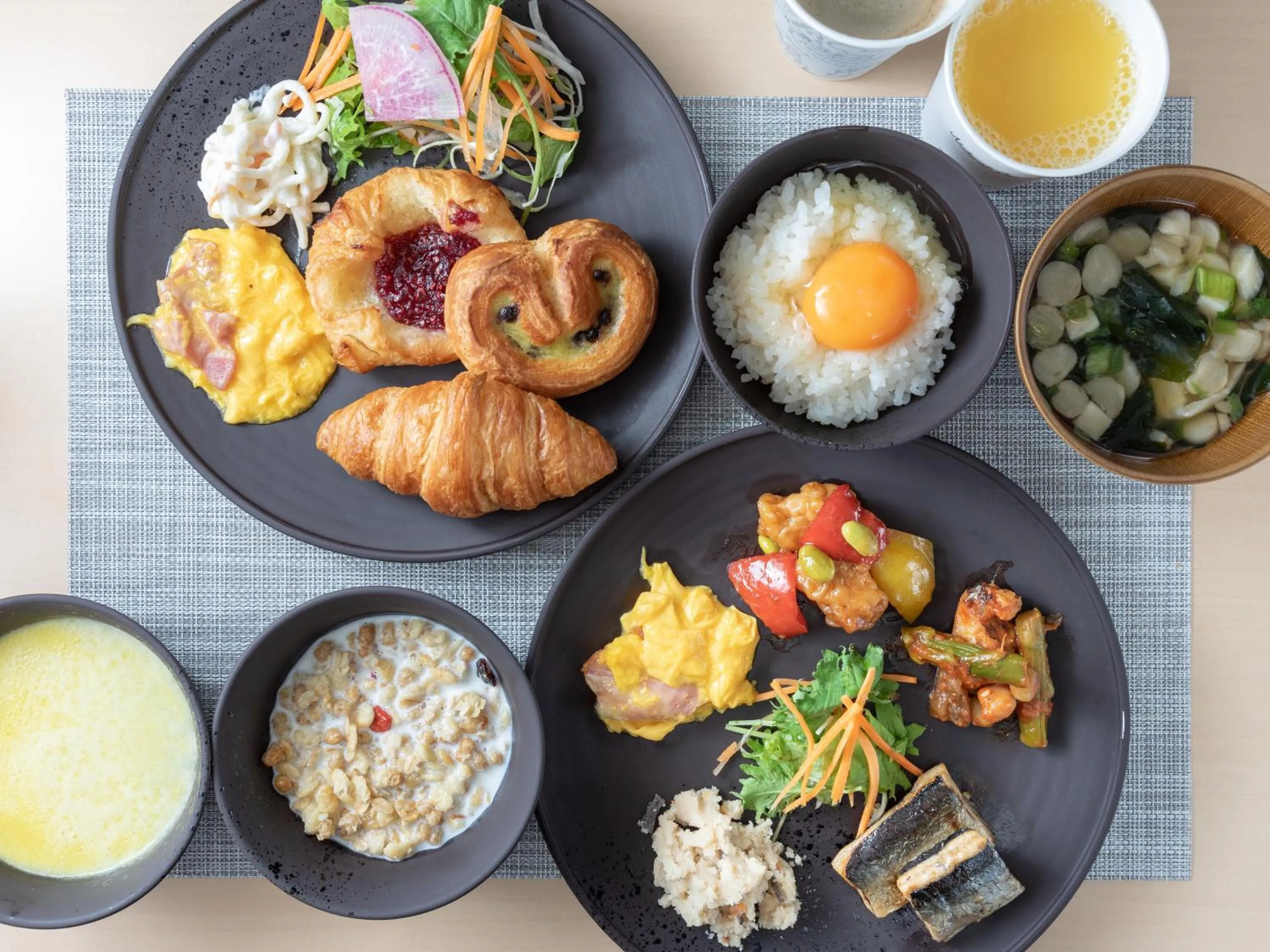 Breakfast in Super Hotel Asakusa