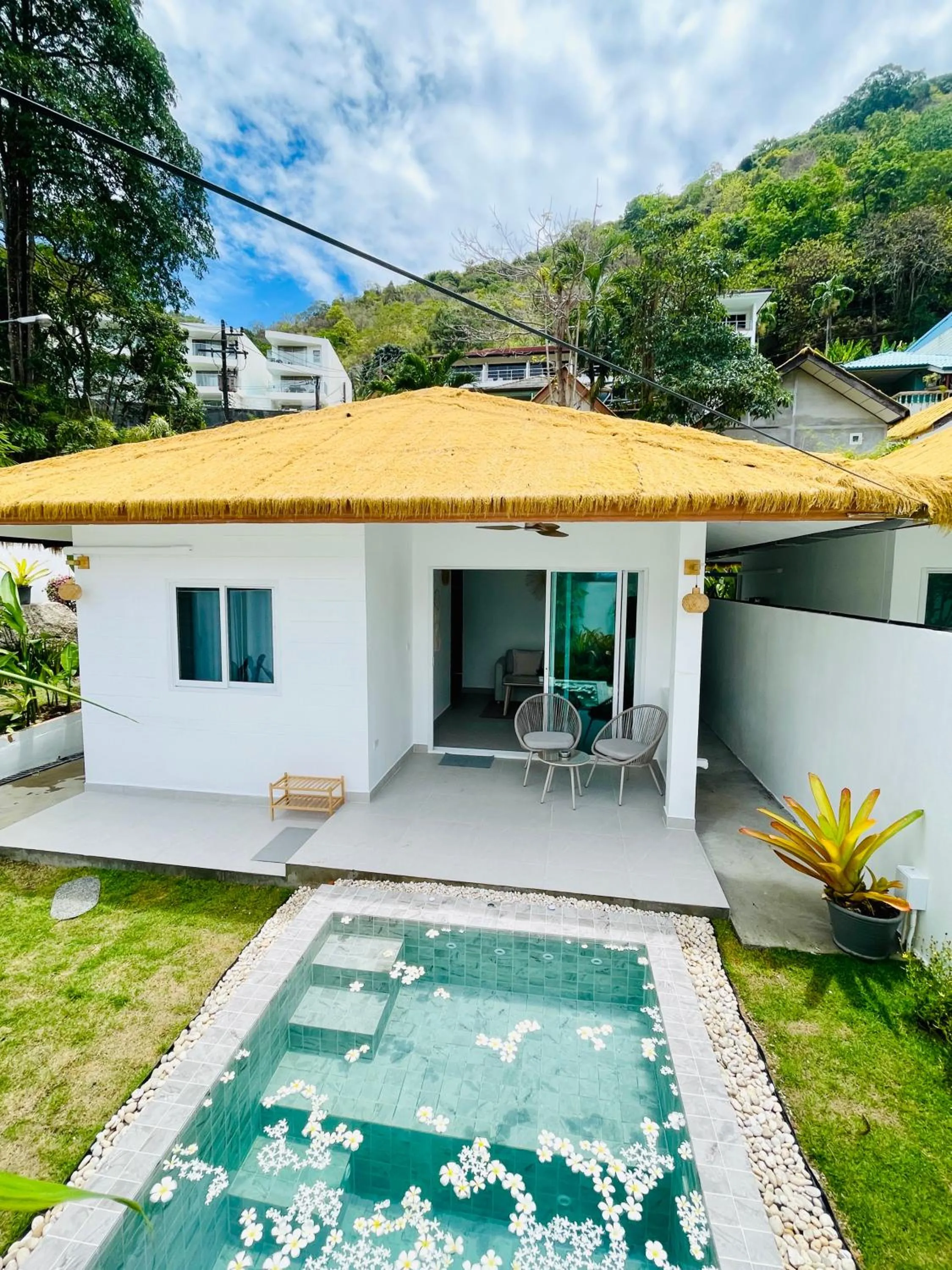 Property building in Baan Saint-Tropez Seaview Villas Kata Beach