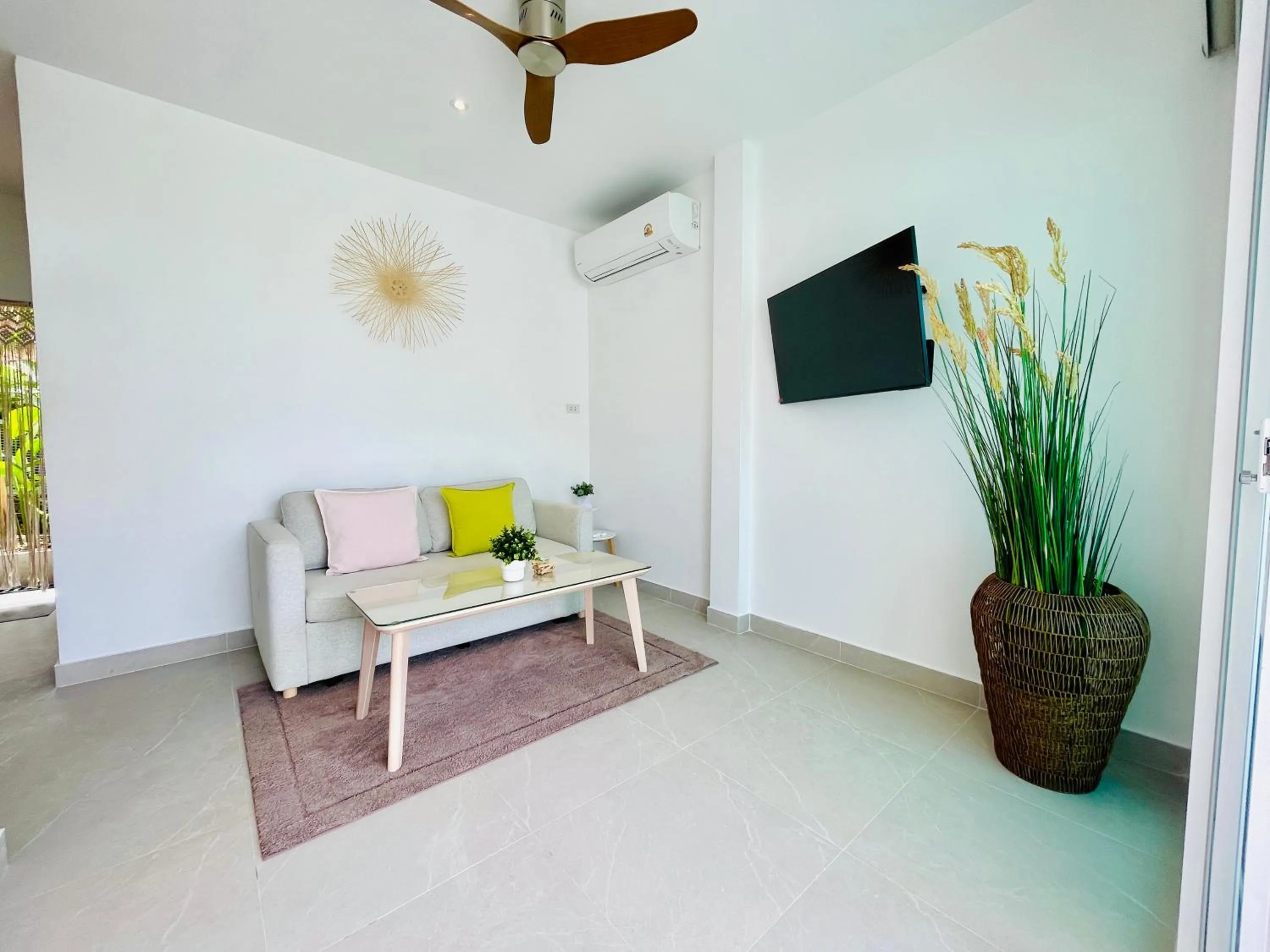 Living room in Baan Saint-Tropez Seaview Villas Kata Beach