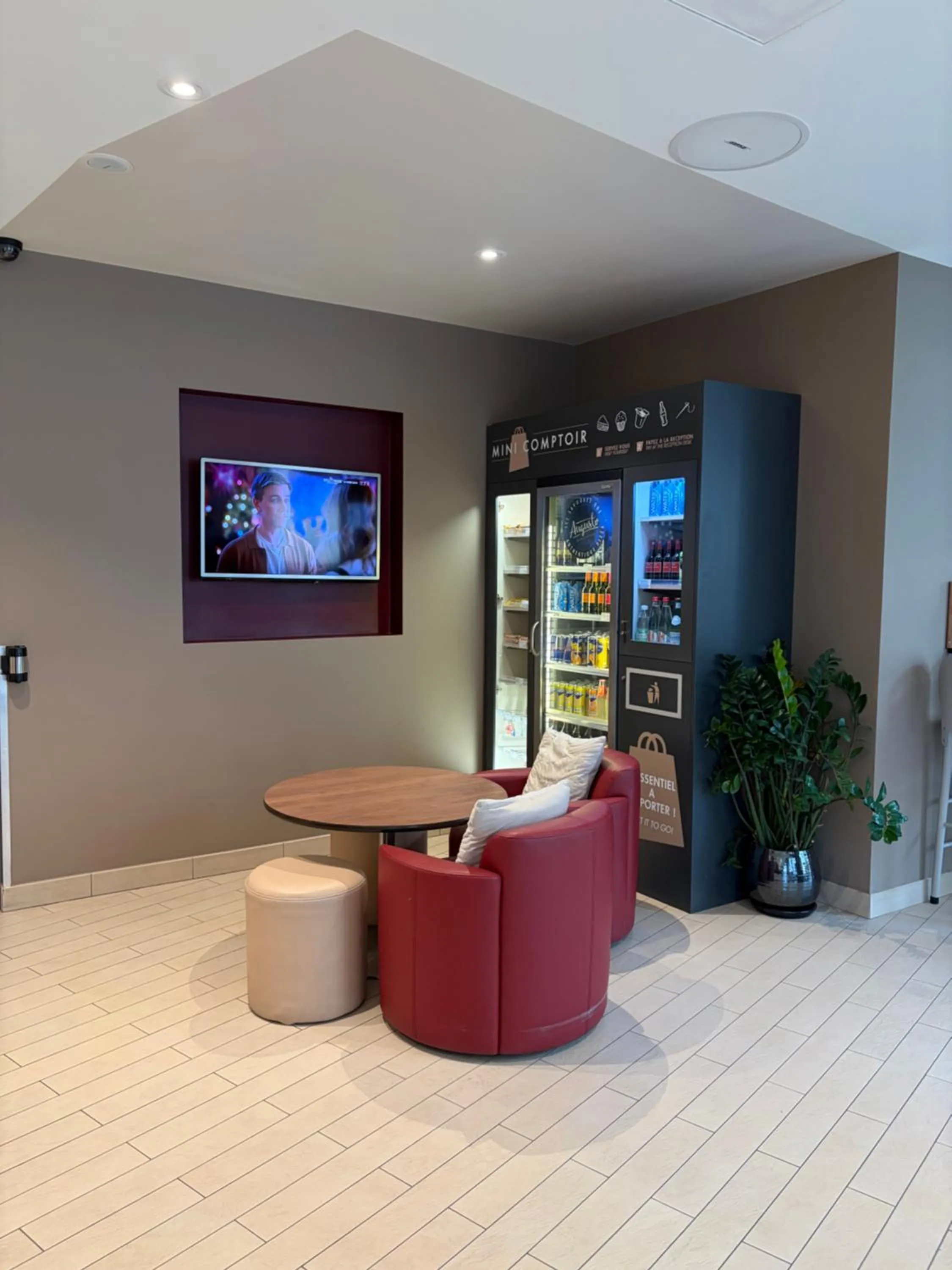 Living room in Campanile Annemasse Gare– Genève