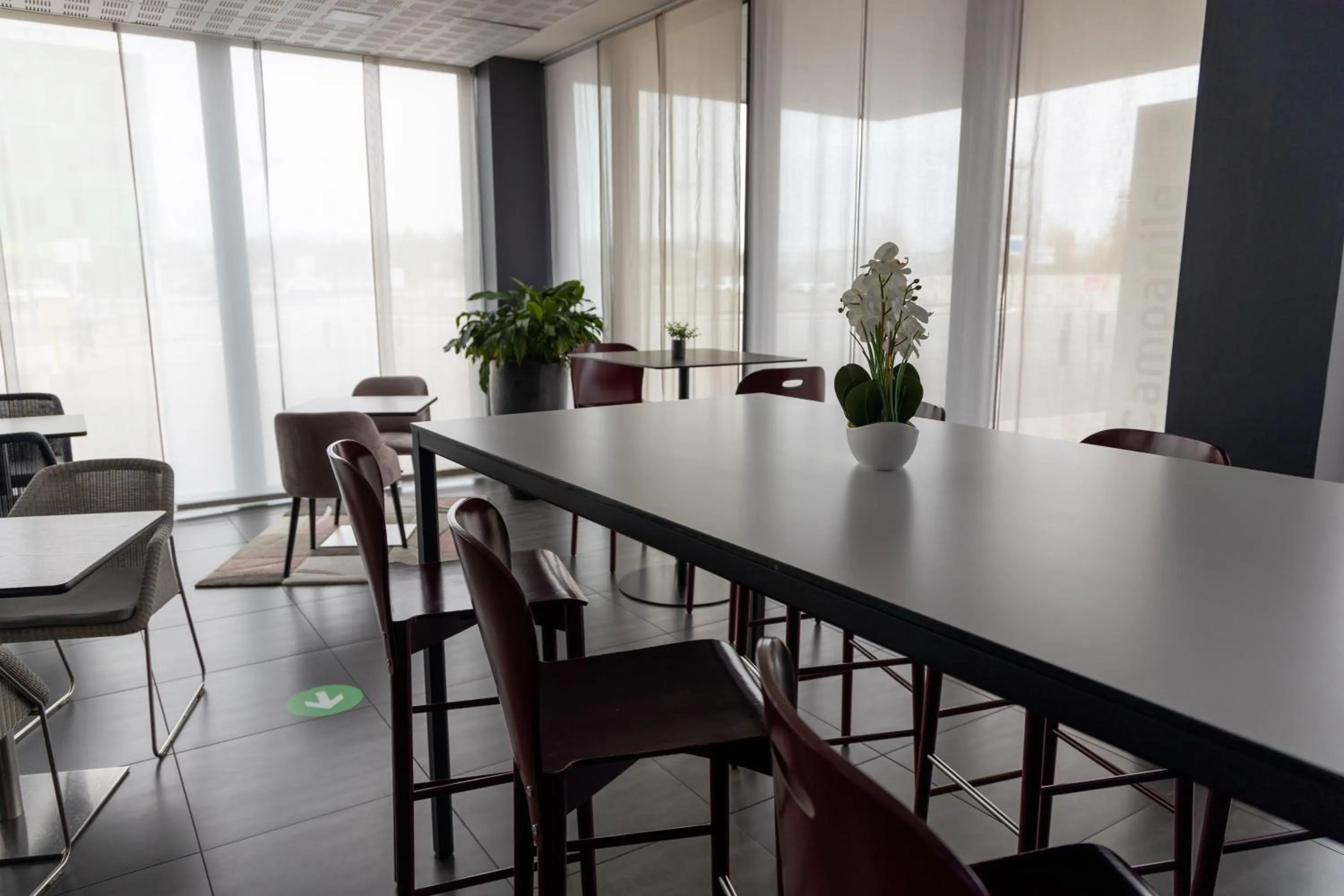 Breakfast in Campanile Belfort Montbéliard - Gare La Jonxion.