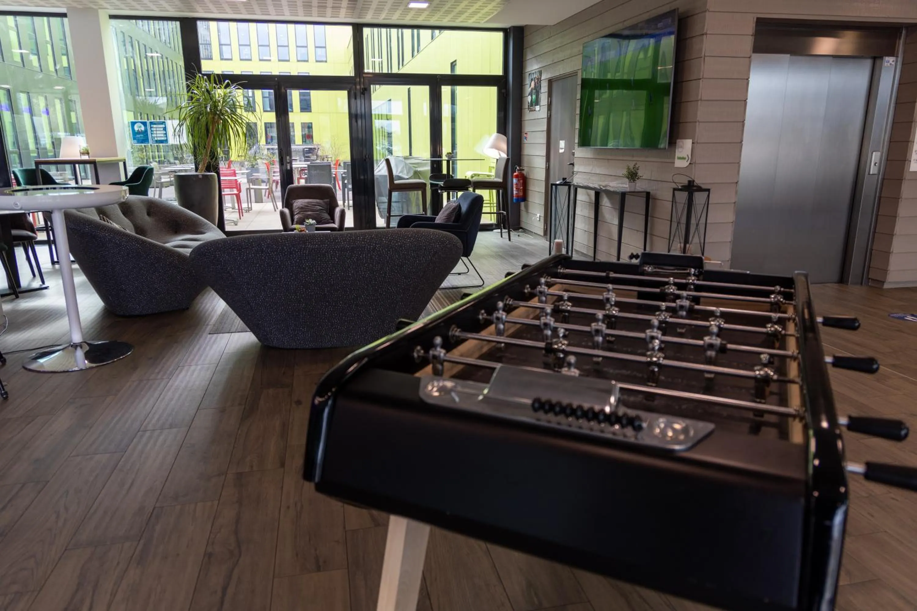 Game Room in Campanile Belfort Montbéliard - Gare La Jonxion.