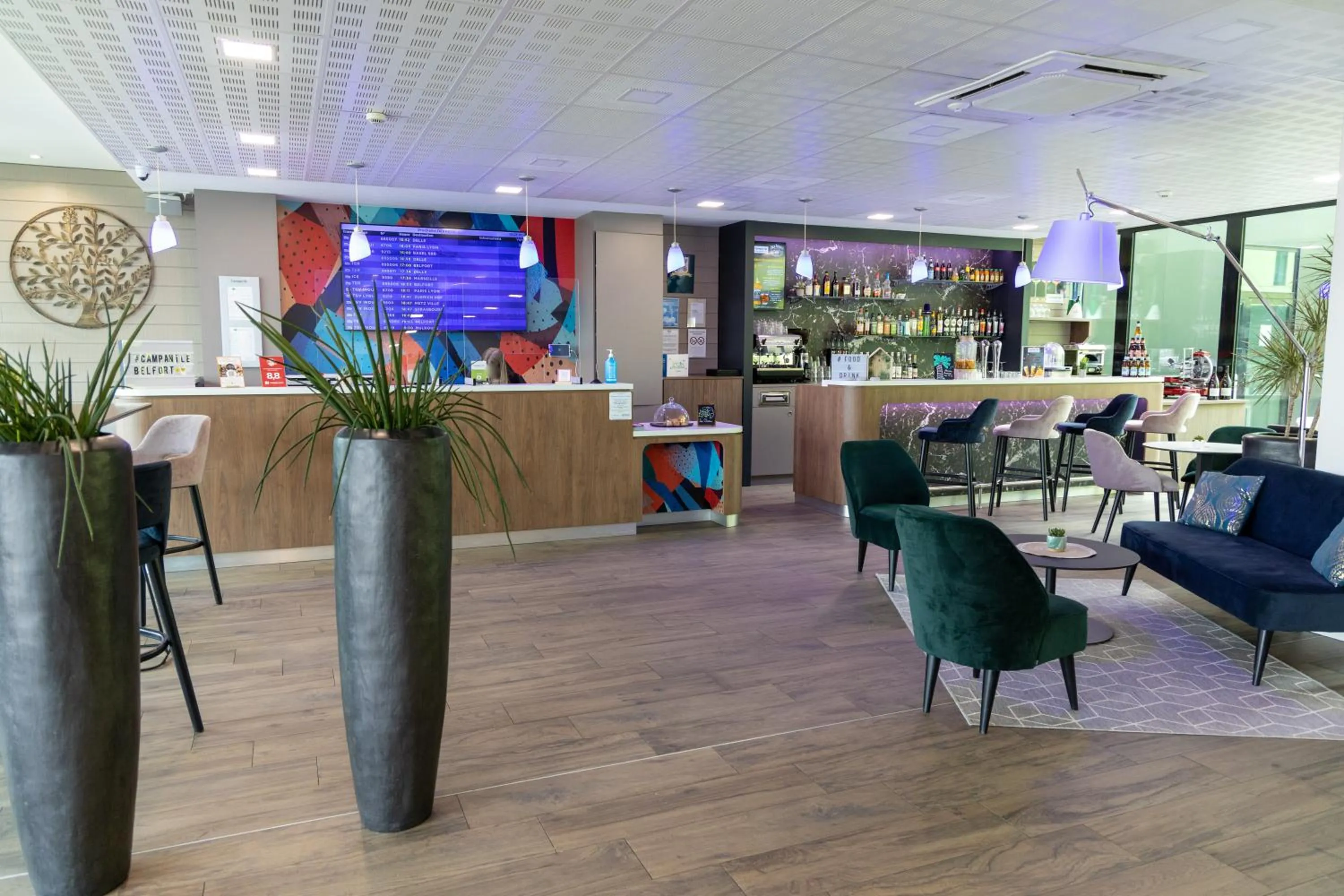 TV and multimedia in Campanile Belfort Montbéliard - Gare La Jonxion.