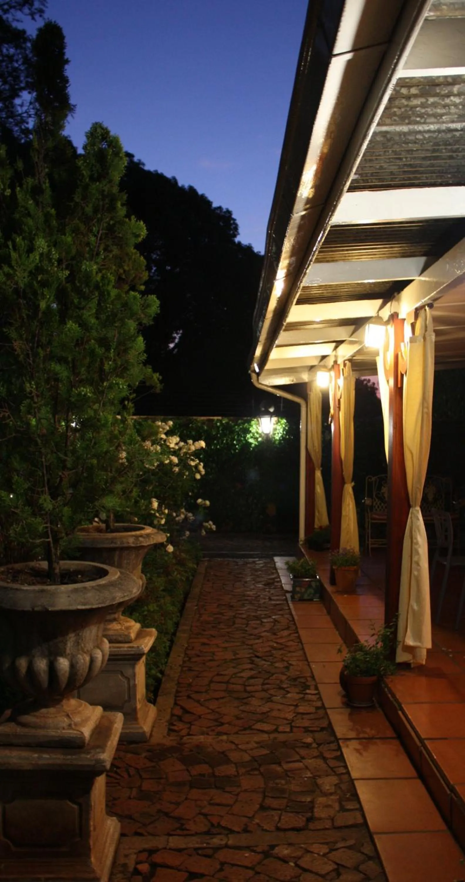 Patio in Hampton House Guest House